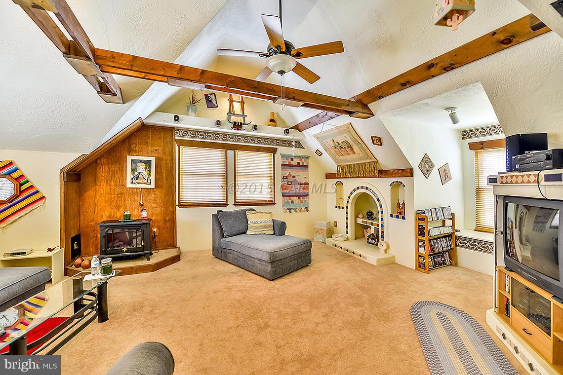 ST MARTINS BY THE BAY - Residential