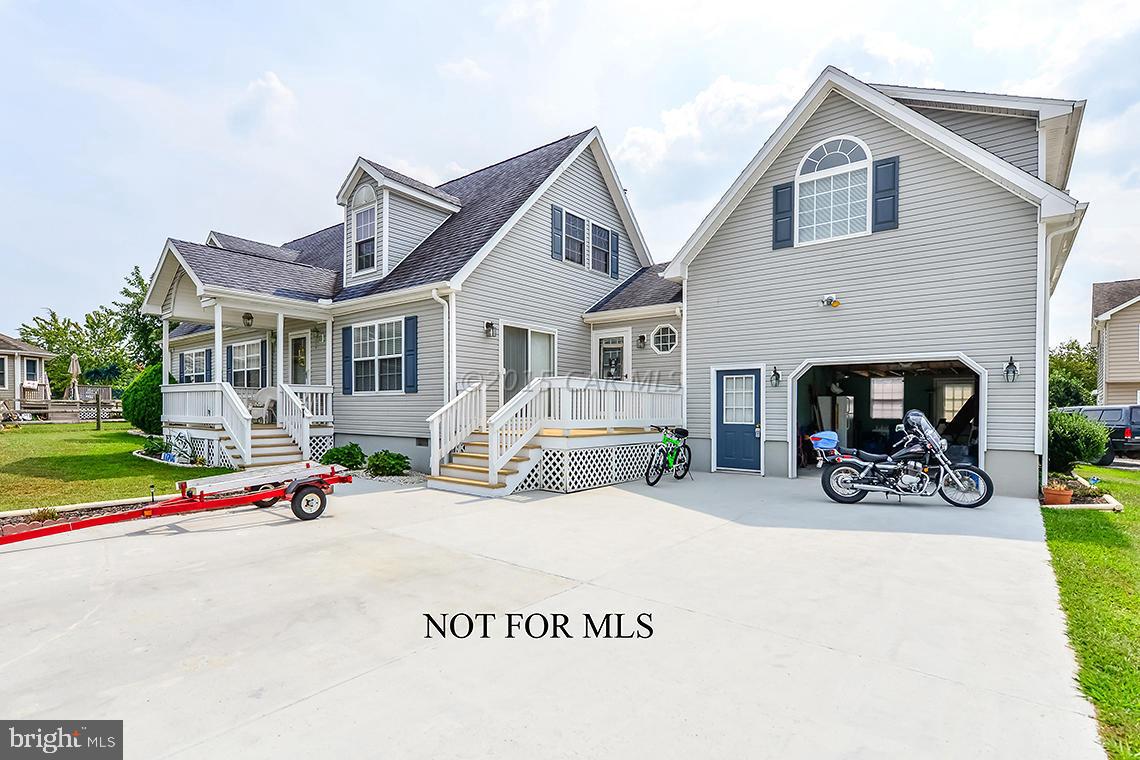 ST MARTINS BY THE BAY - Residential