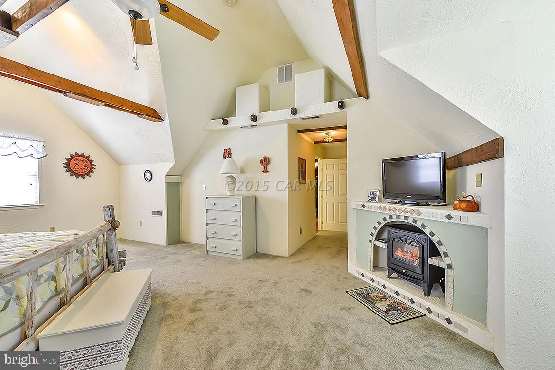 ST MARTINS BY THE BAY - Residential