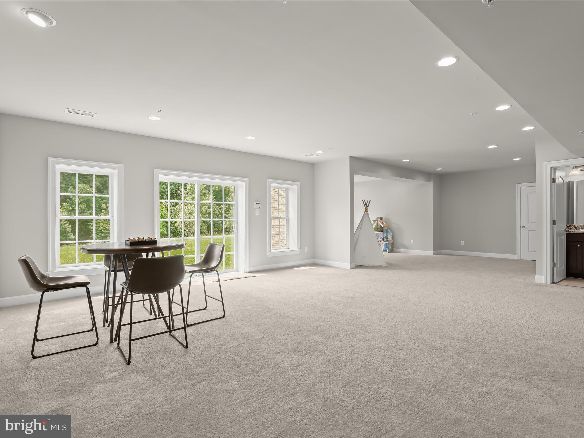 MAPLE LAWN - Residential