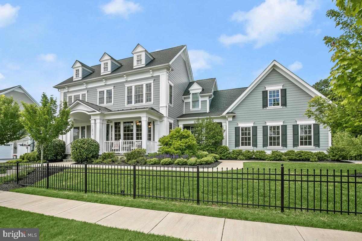 MAPLE LAWN - Residential