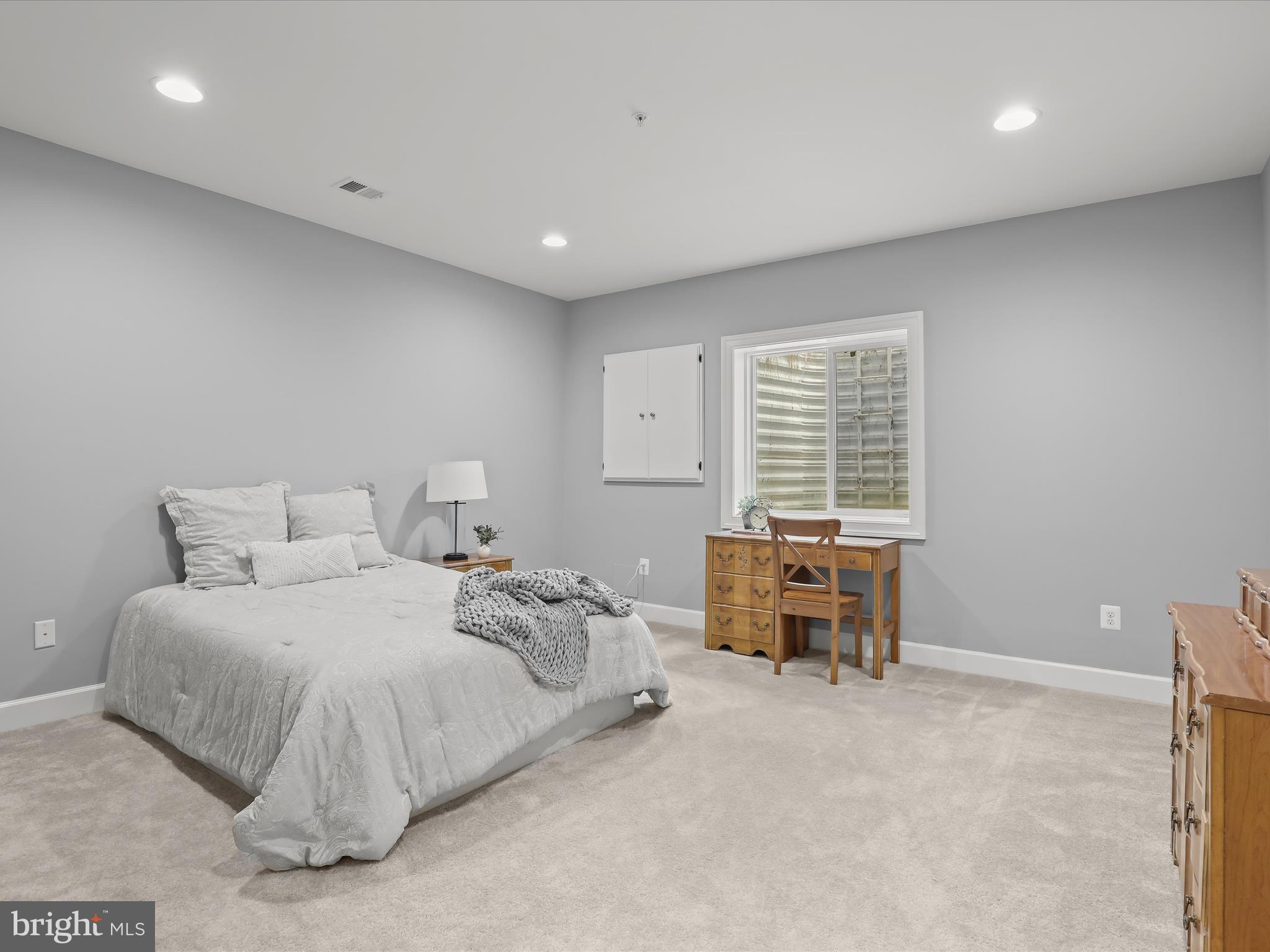 MAPLE LAWN - Residential