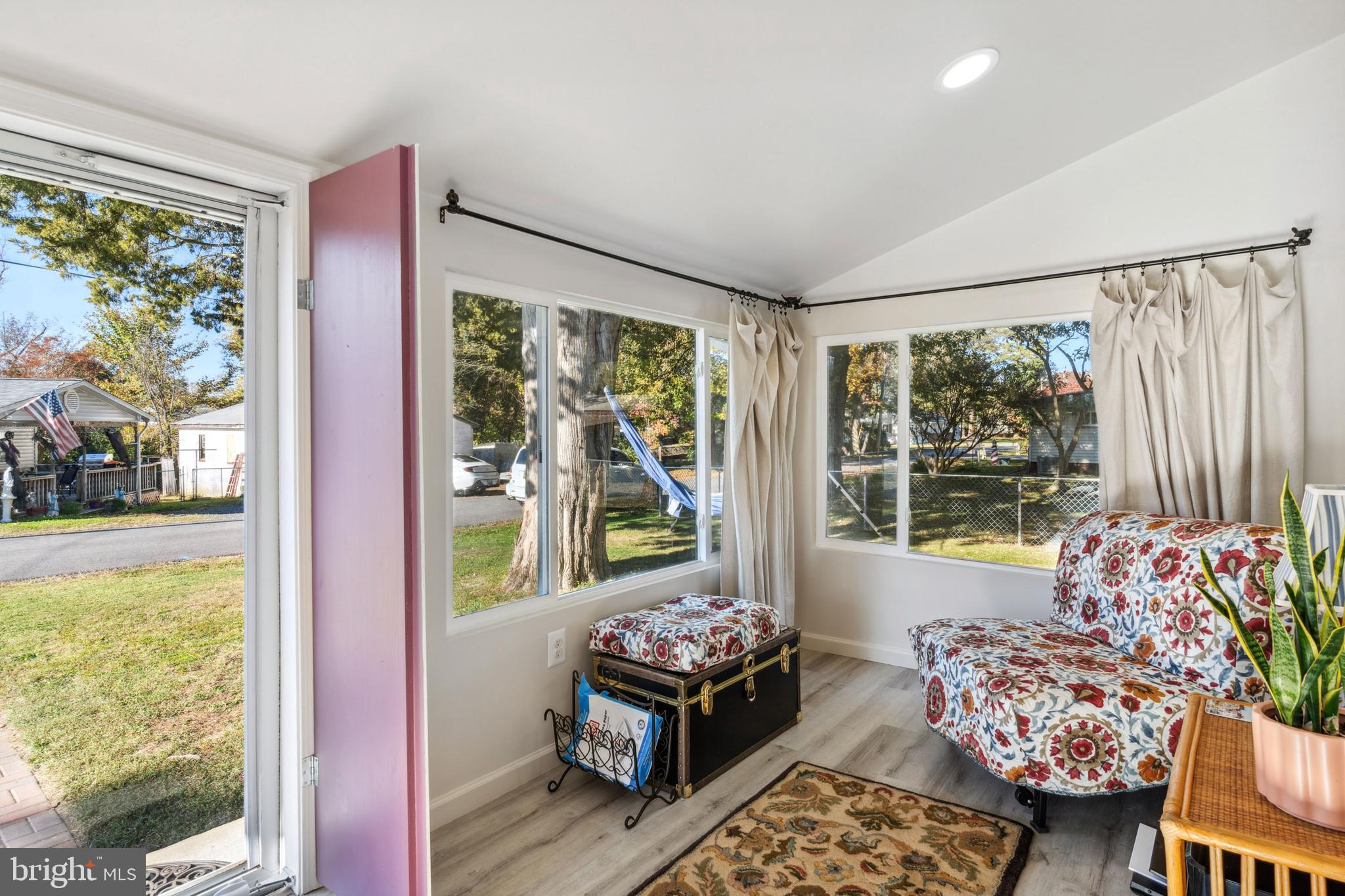 ST CLEMENTS SHORES - Residential