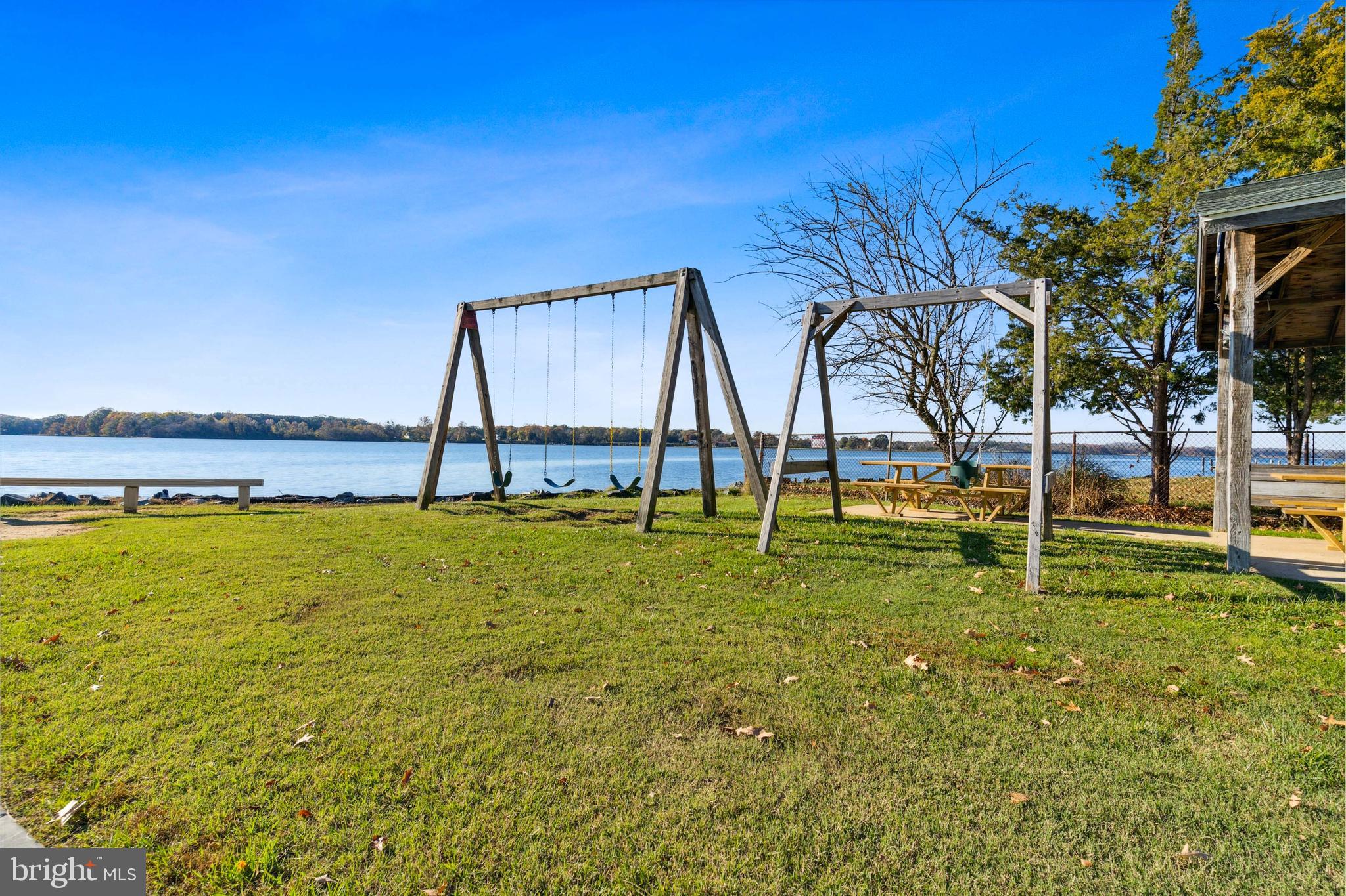 ST CLEMENTS SHORES - Residential