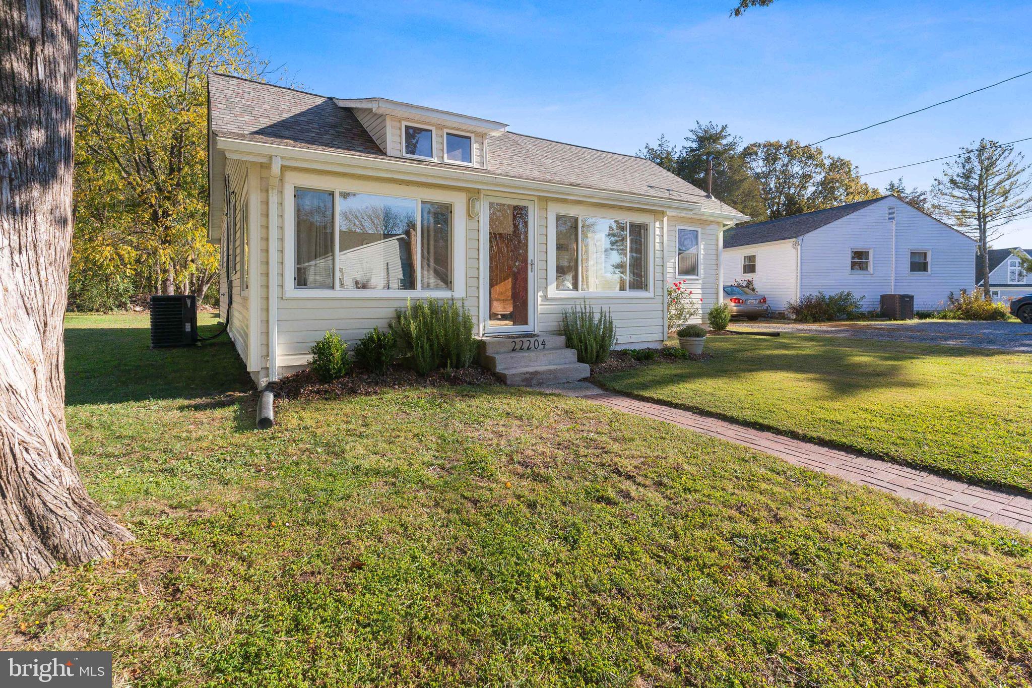 ST CLEMENTS SHORES - Residential