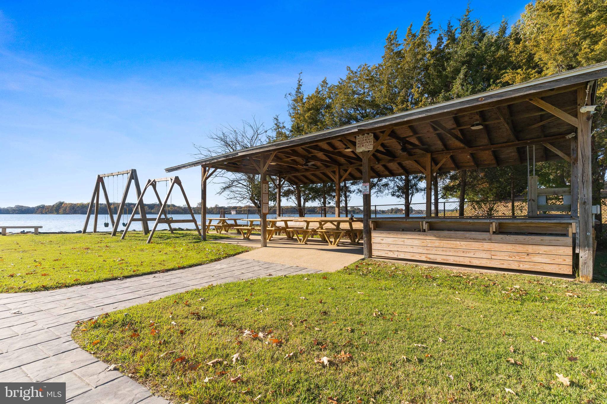 ST CLEMENTS SHORES - Residential