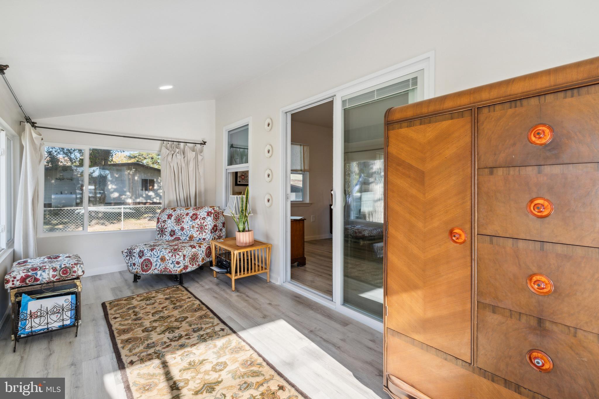 ST CLEMENTS SHORES - Residential