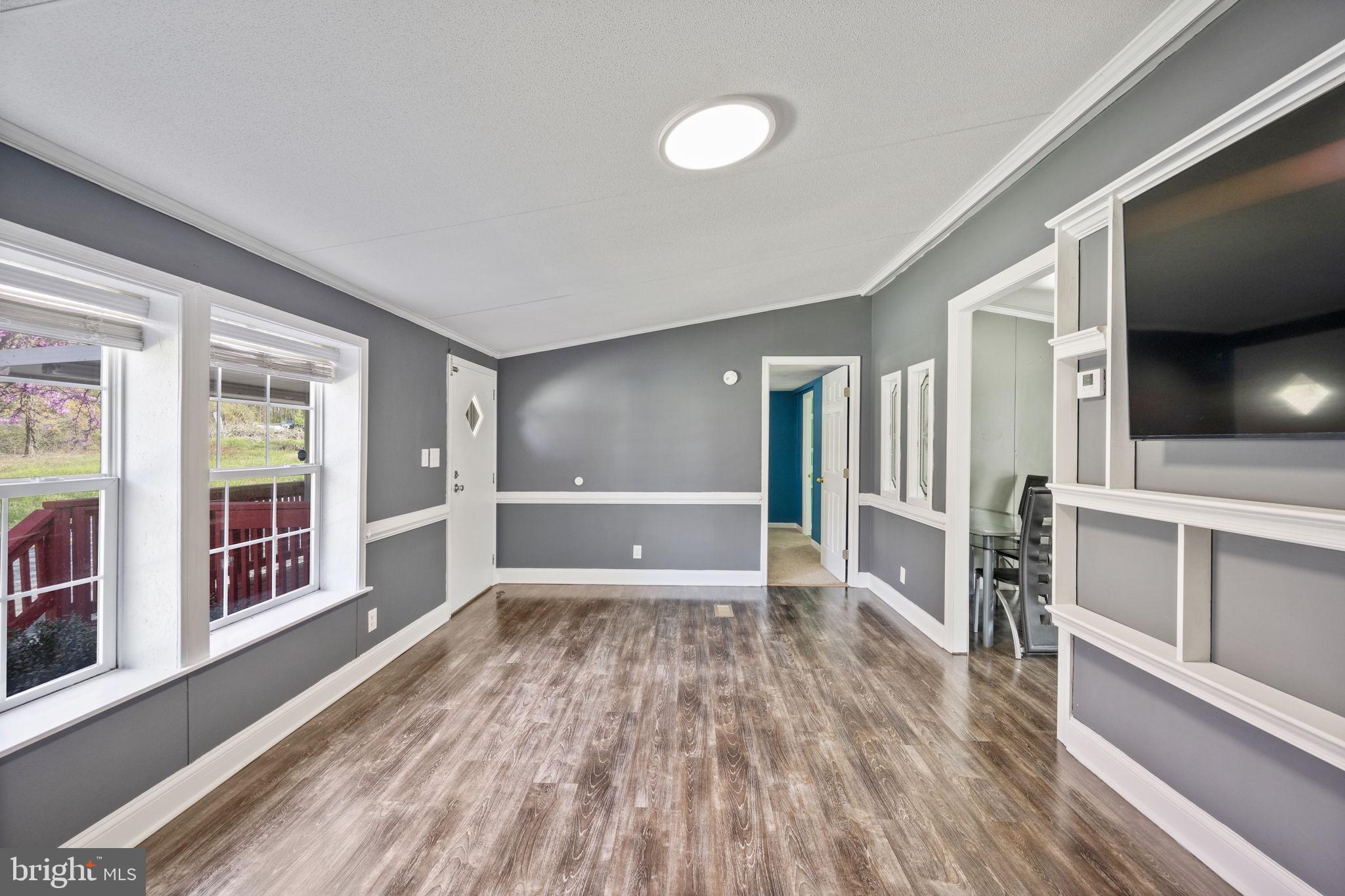 CHESAPEAKE MOBILE COURT - Residential