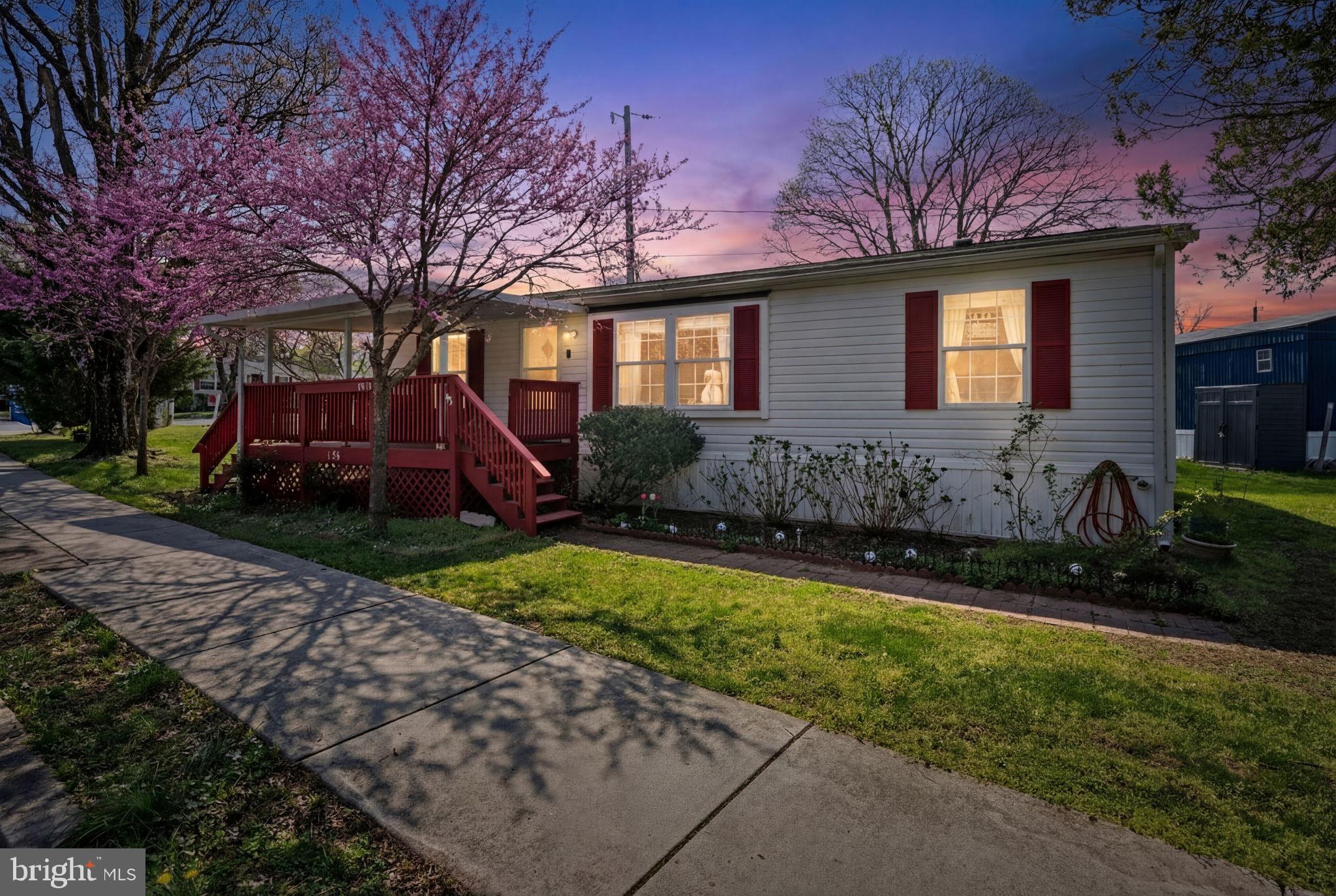 CHESAPEAKE MOBILE COURT - Residential