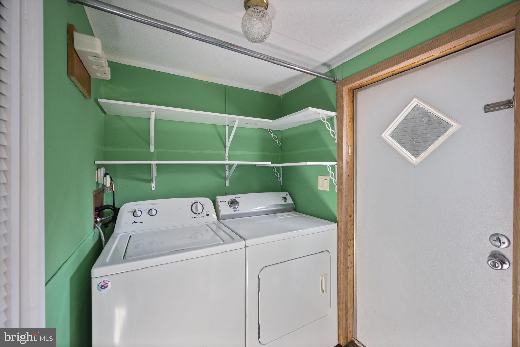 CHESAPEAKE MOBILE COURT - Residential