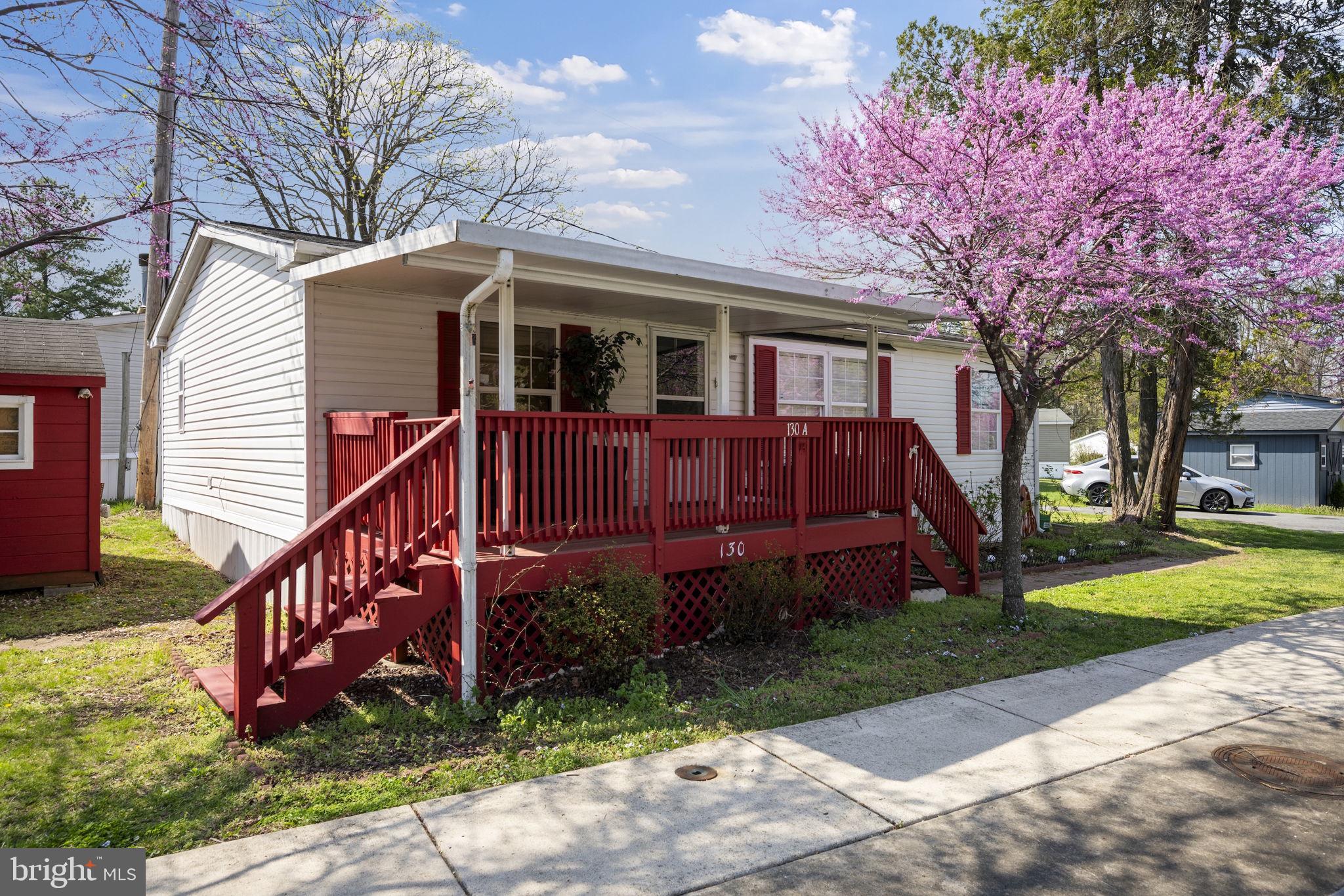 CHESAPEAKE MOBILE COURT - Residential