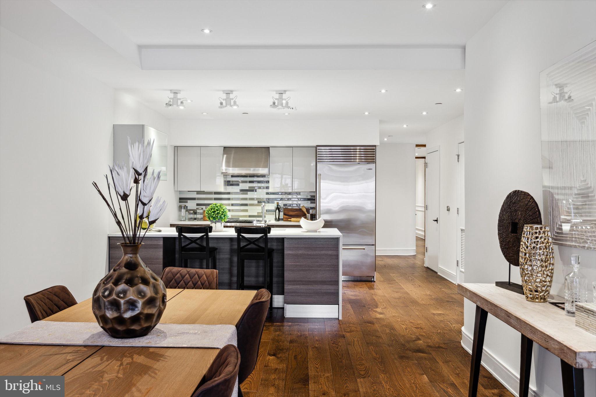 233 CHESTNUT STREET 4