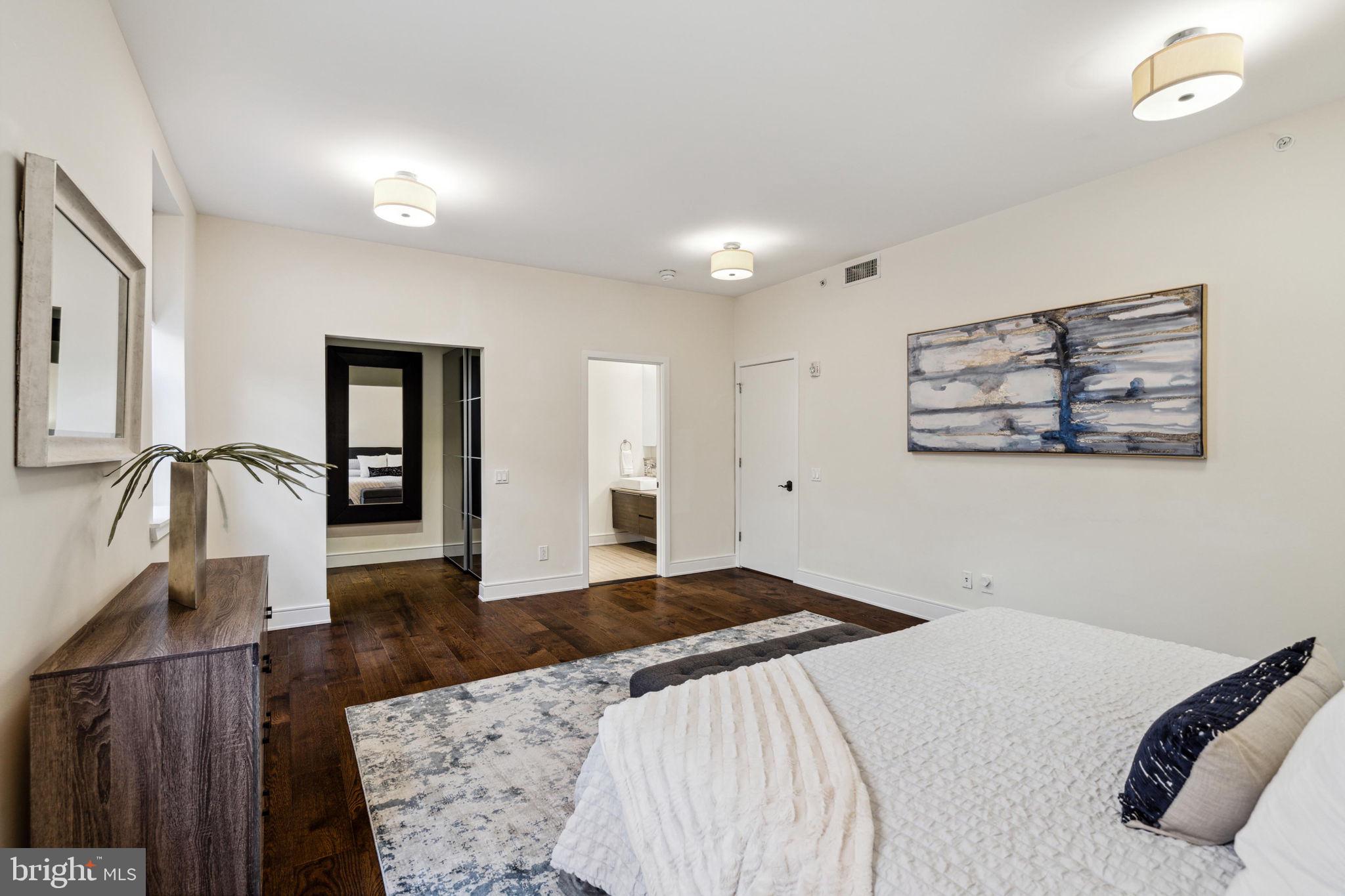 OLD CITY - Residential