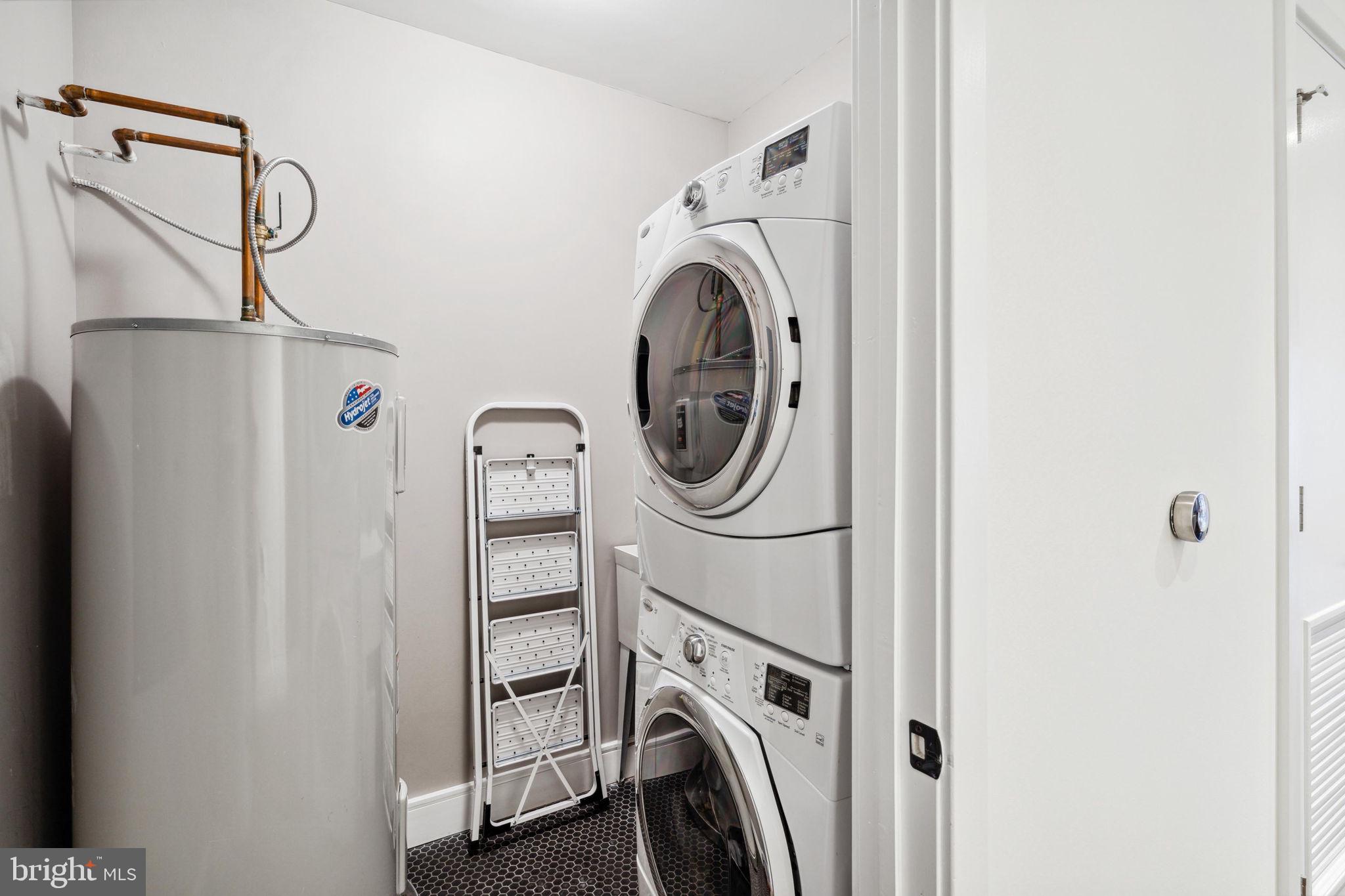 OLD CITY - Residential