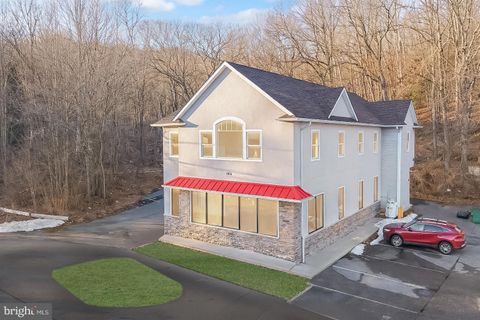 Photo of 1856 State 23 Route, WEST MILFORD, NJ 07480 (MLS # NJPS2000178)