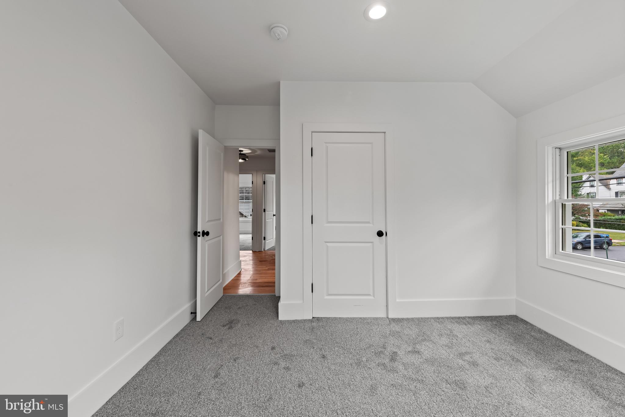 NORTH WAYNE - Residential