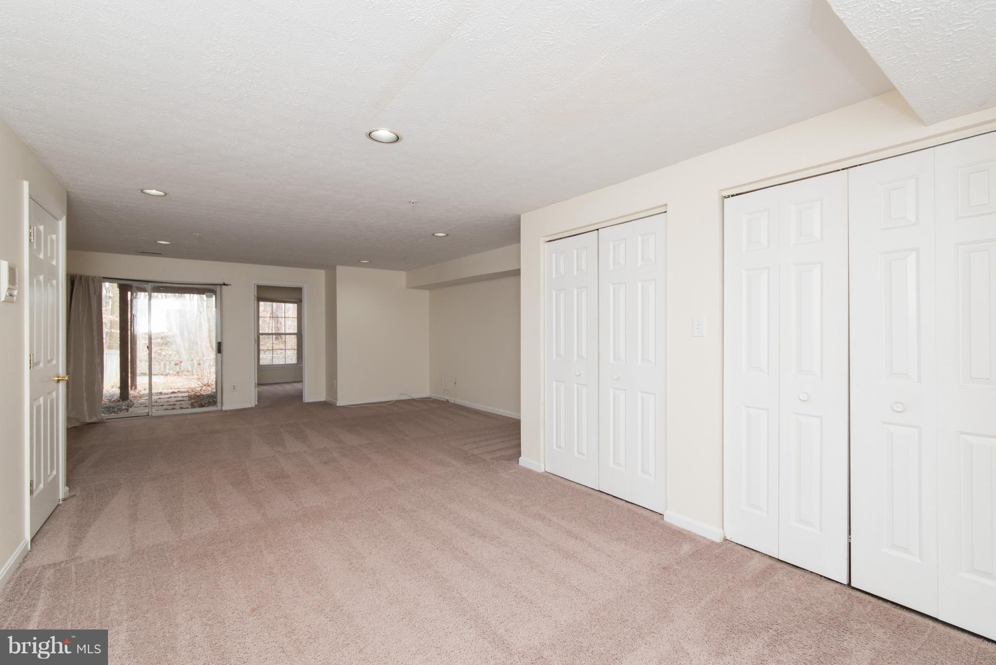 BRISTOL FOREST - Residential Lease