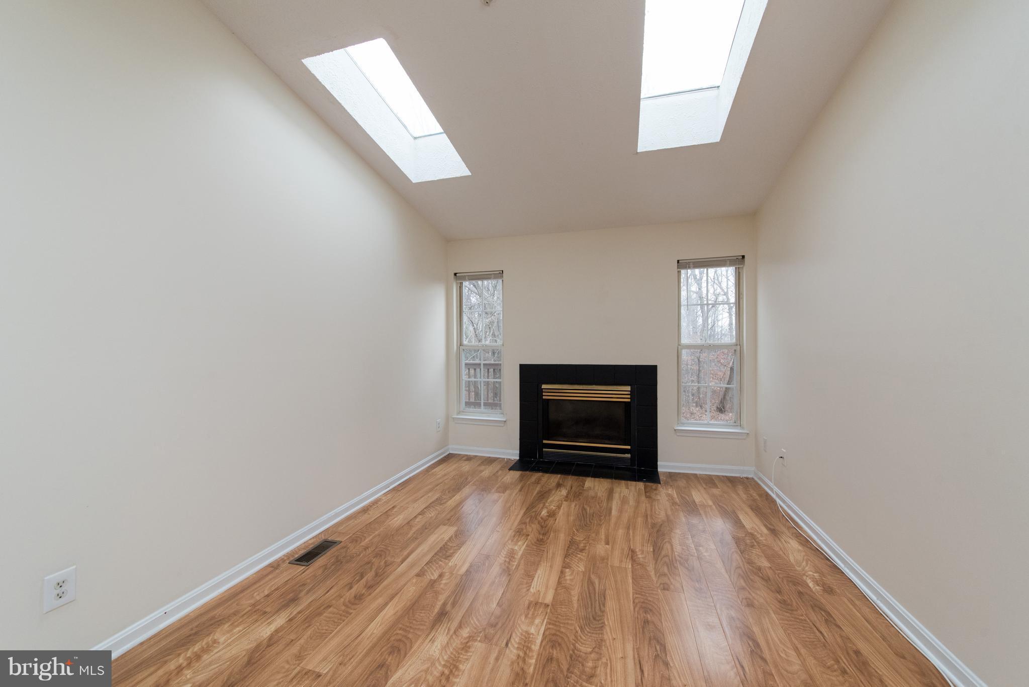 BRISTOL FOREST - Residential Lease