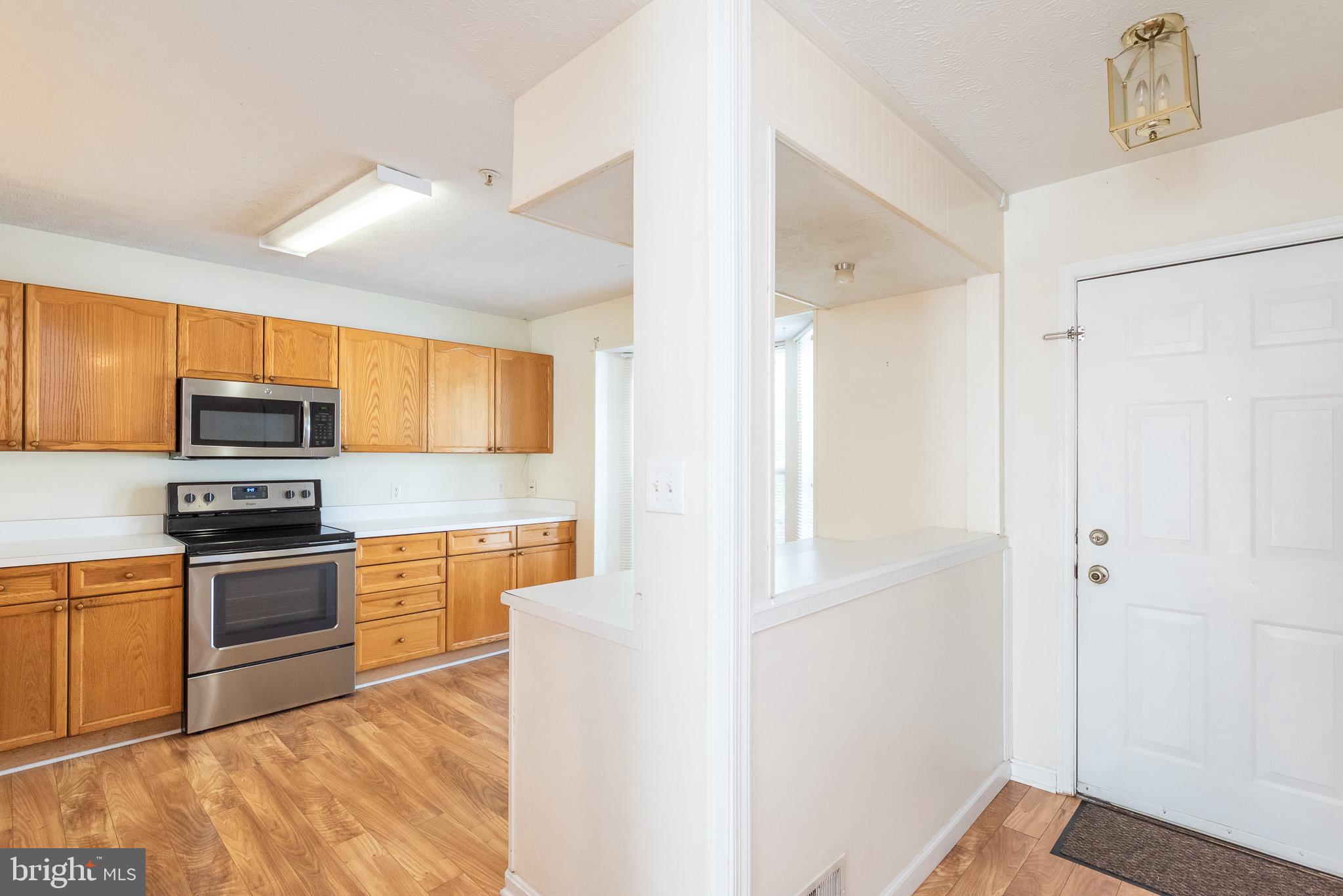 BRISTOL FOREST - Residential Lease