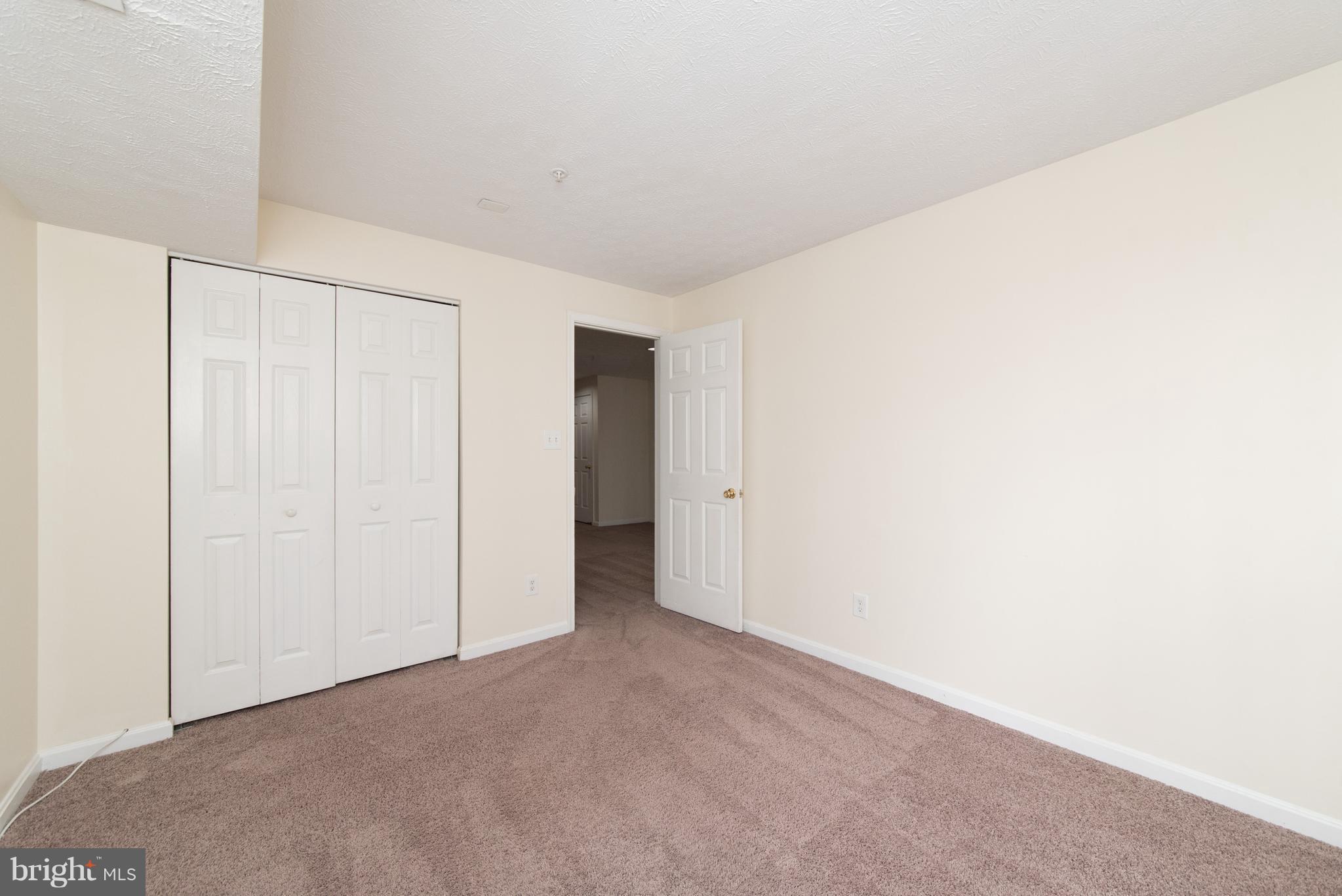 BRISTOL FOREST - Residential Lease