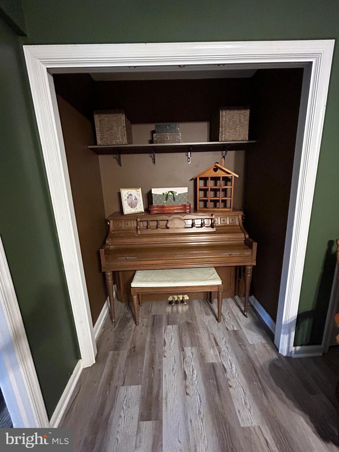 TYLERS HARVEST - Residential