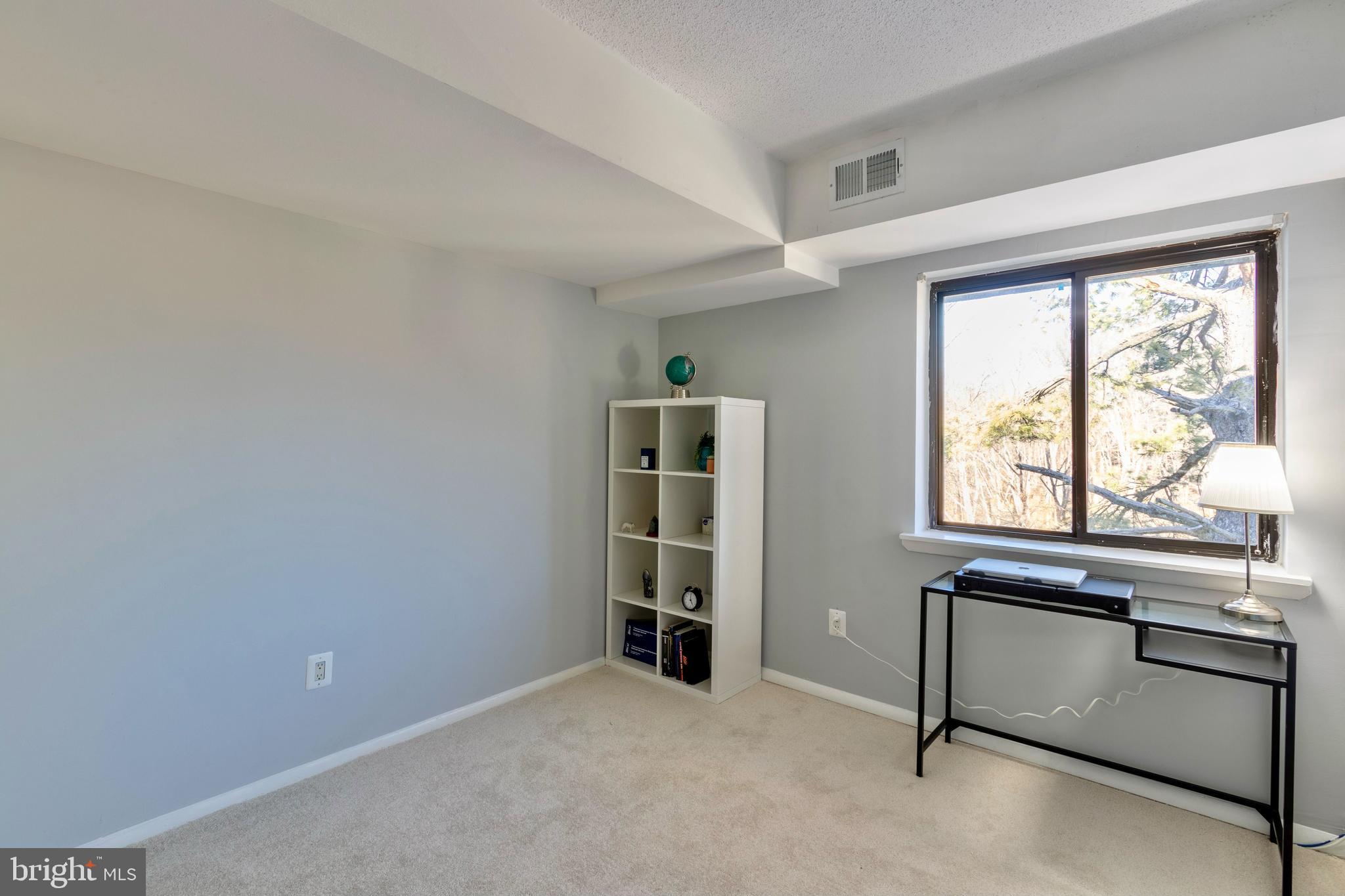 SEQUOYAH - Residential