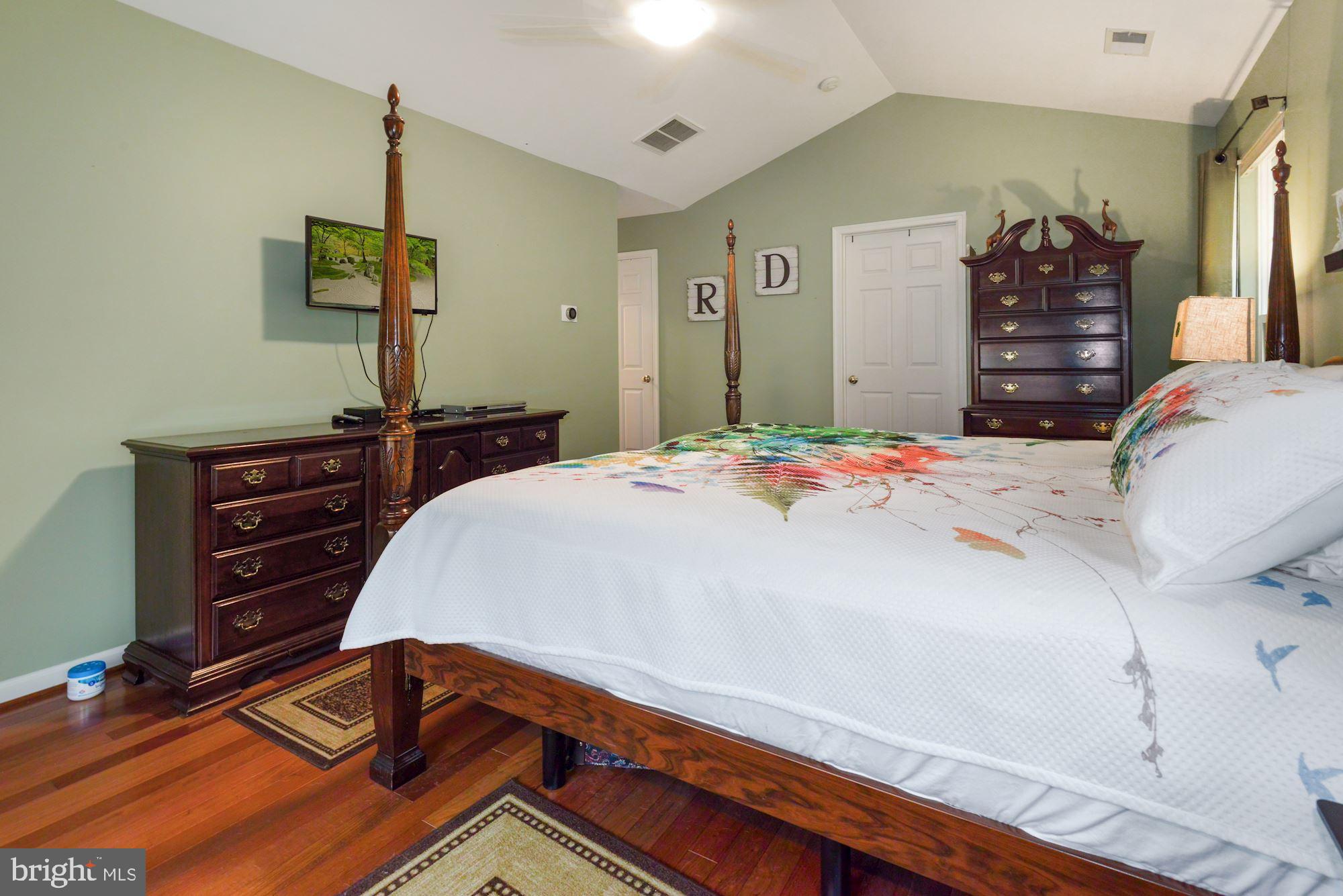 BELMONT COUNTRY CLUB - Residential