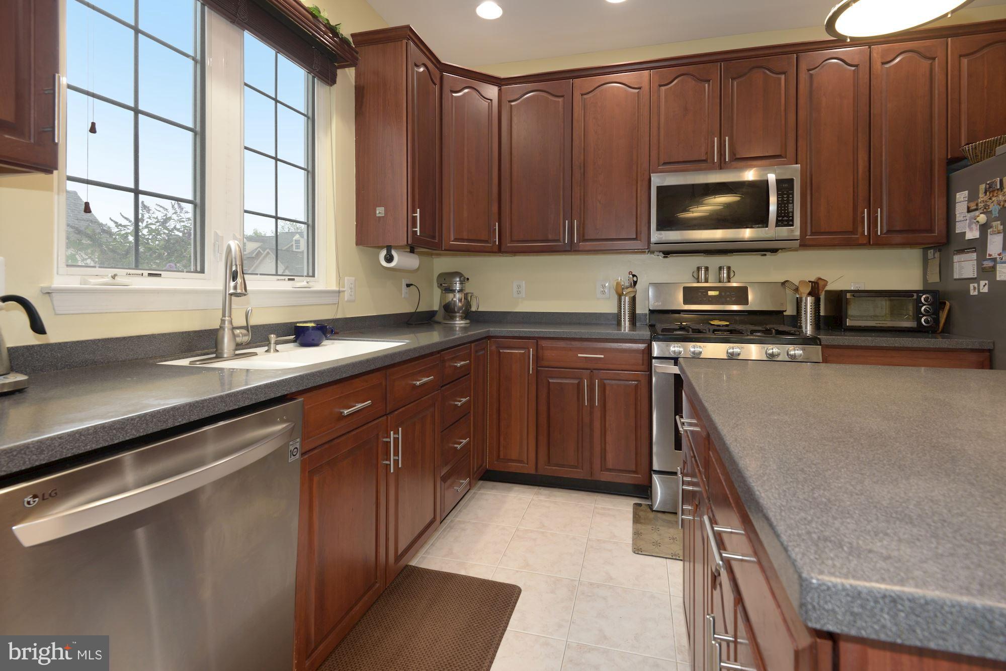 BELMONT COUNTRY CLUB - Residential