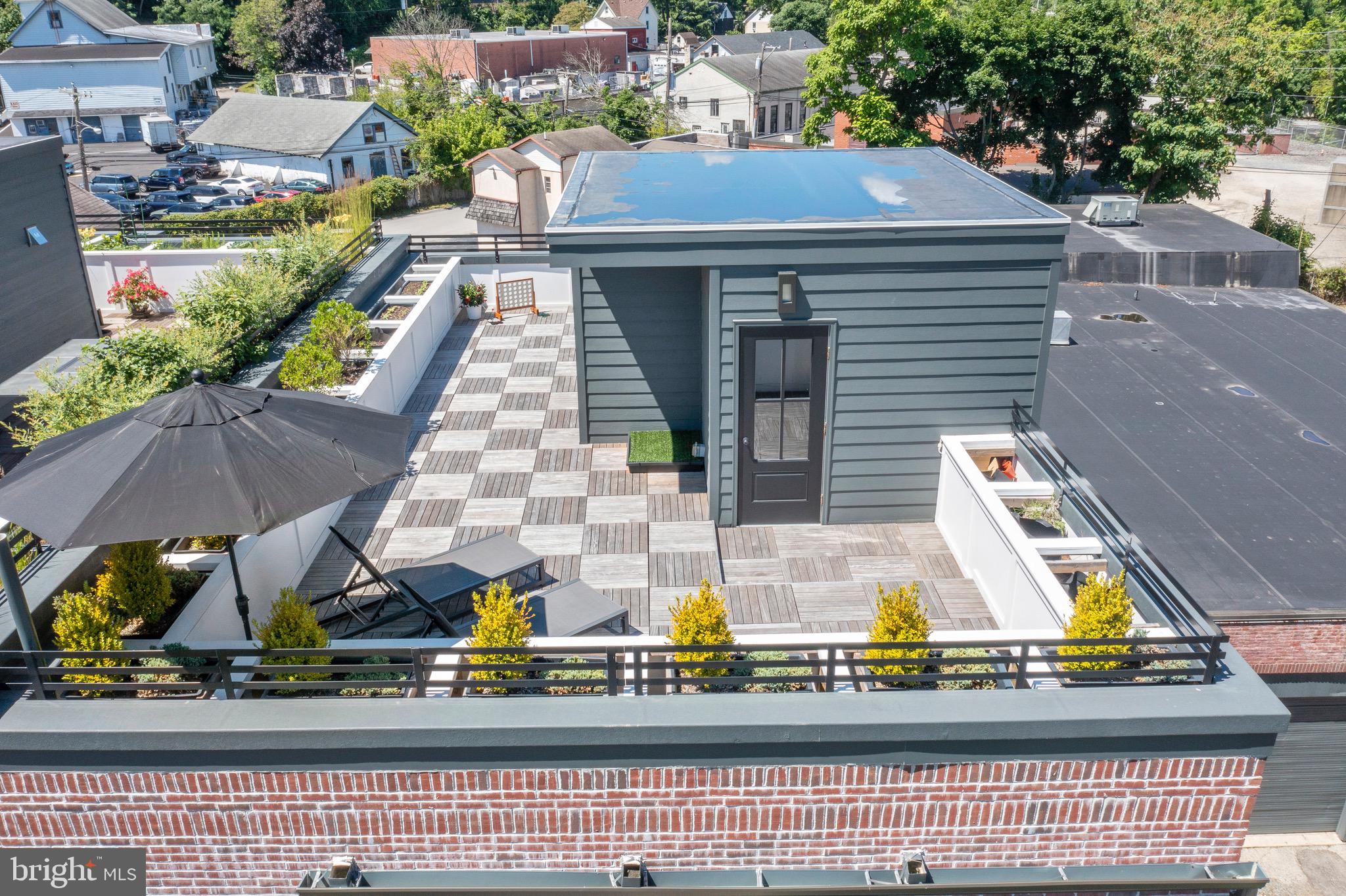 NORTH WAYNE - Residential