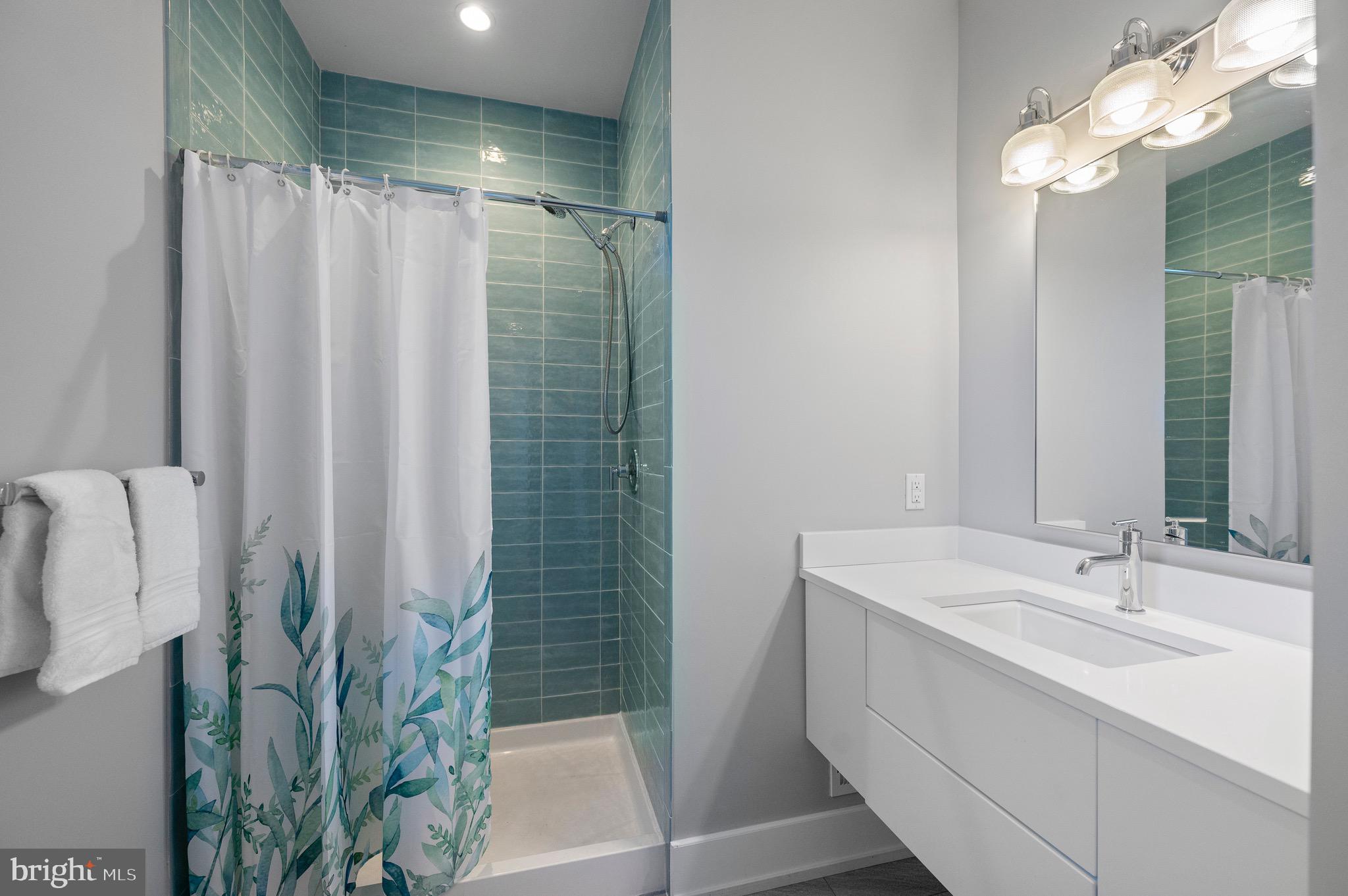 NORTH WAYNE - Residential