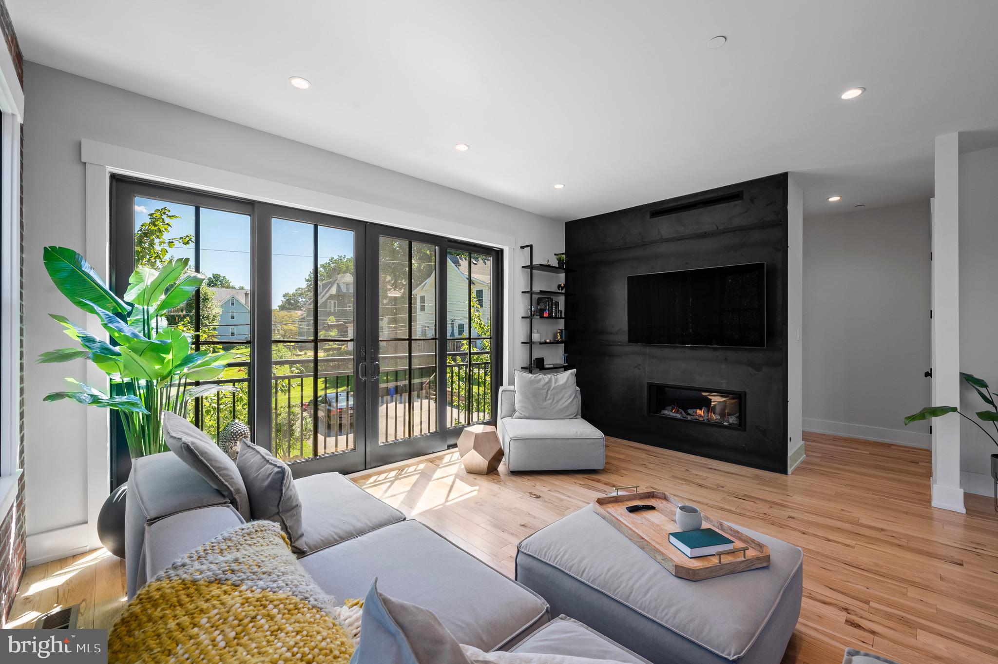 NORTH WAYNE - Residential