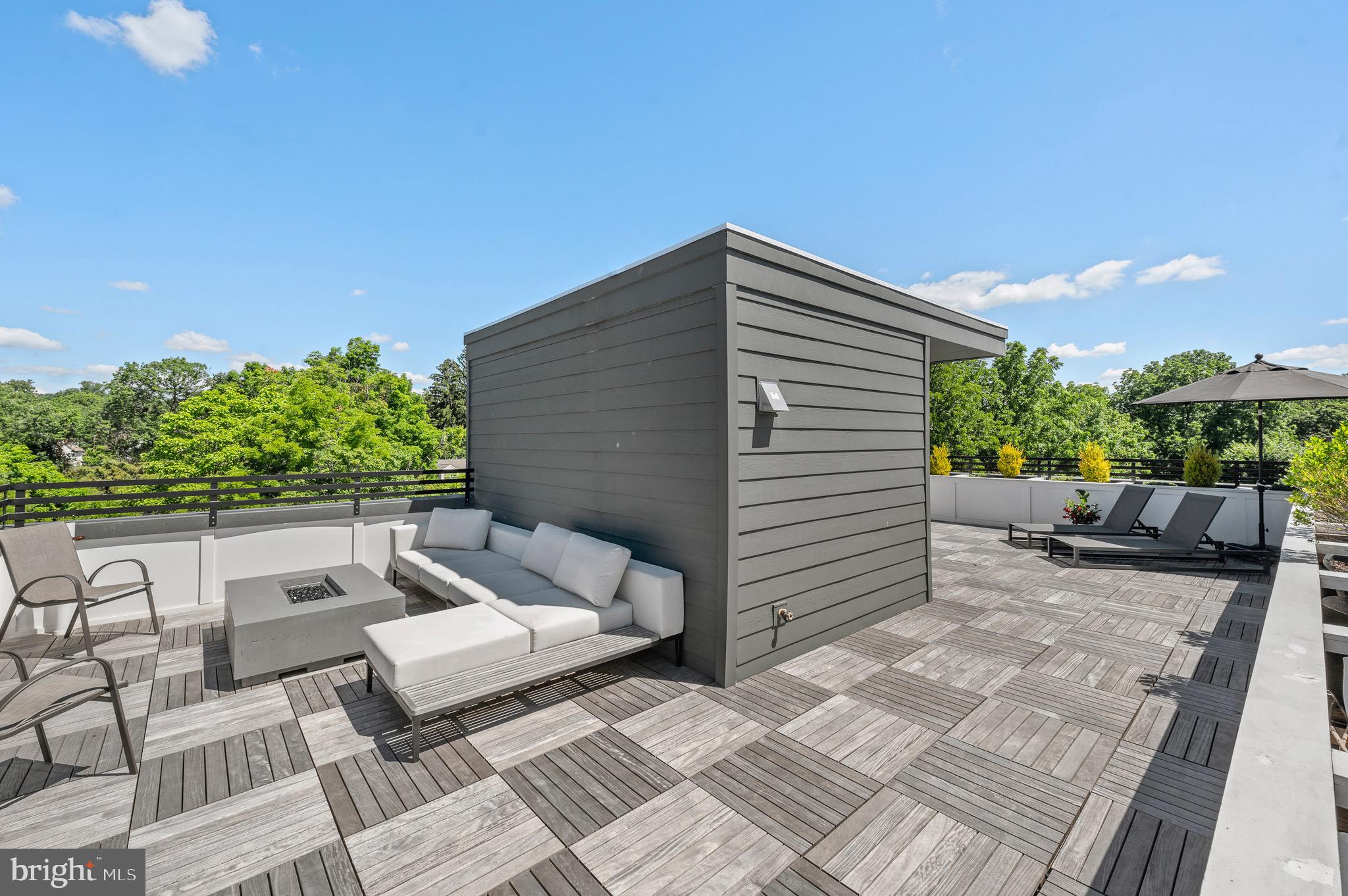 NORTH WAYNE - Residential