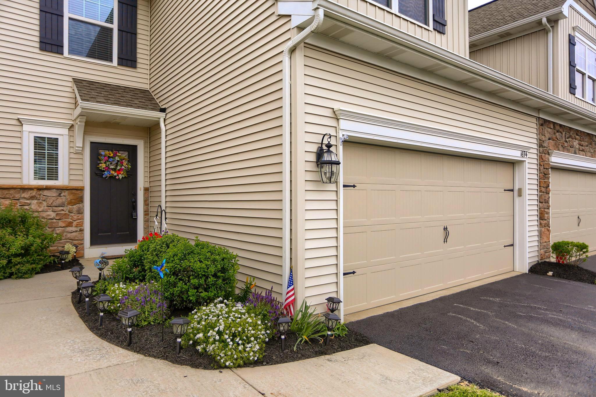ORCHARD GLEN - Residential