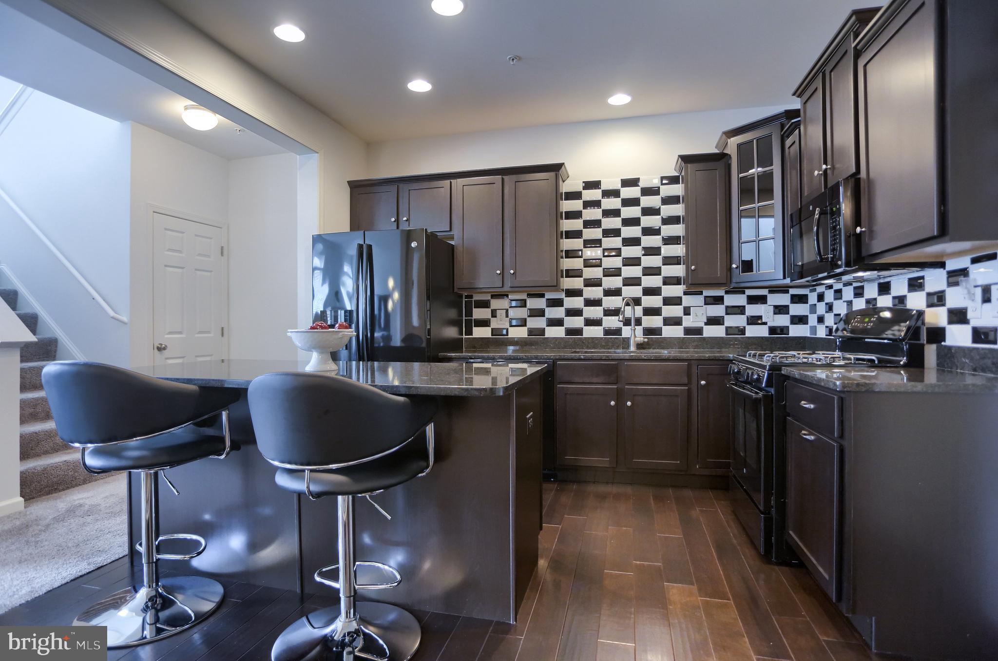 ORCHARD GLEN - Residential