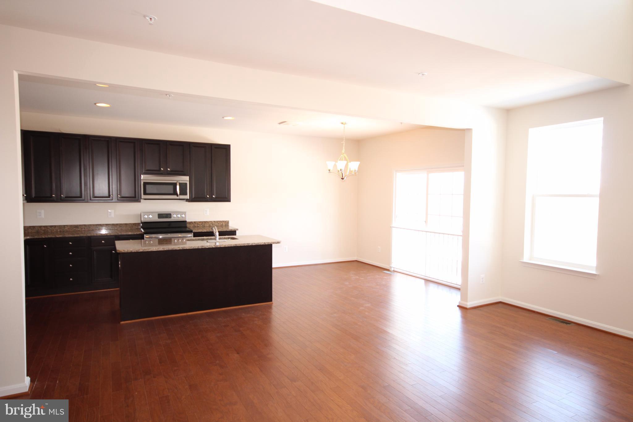 THE RESERVE AT NEW WINDSOR - Residential