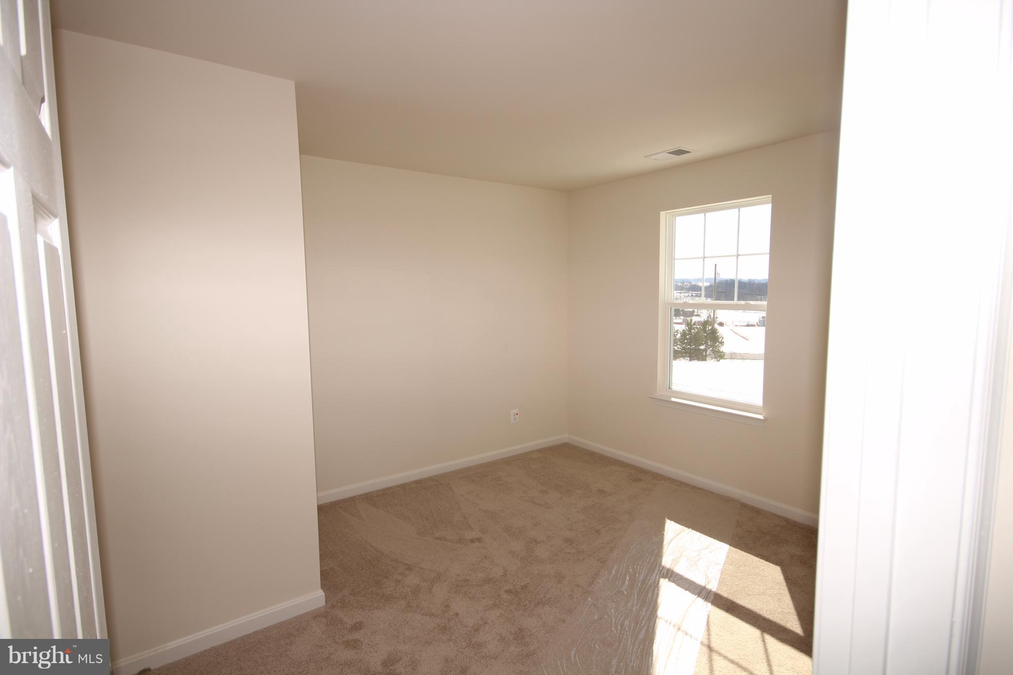 THE RESERVE AT NEW WINDSOR - Residential