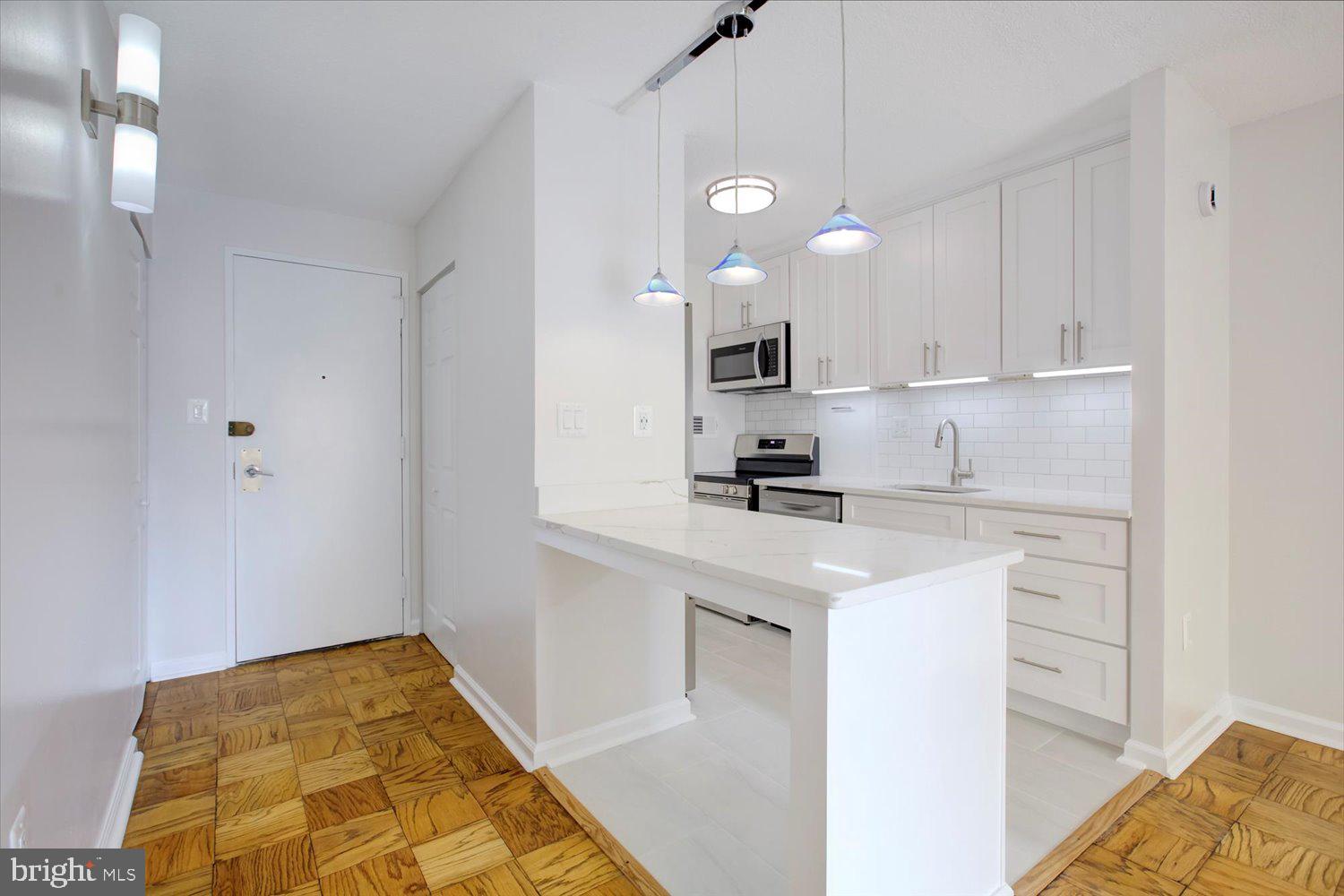 DUPONT CIRCLE - Residential