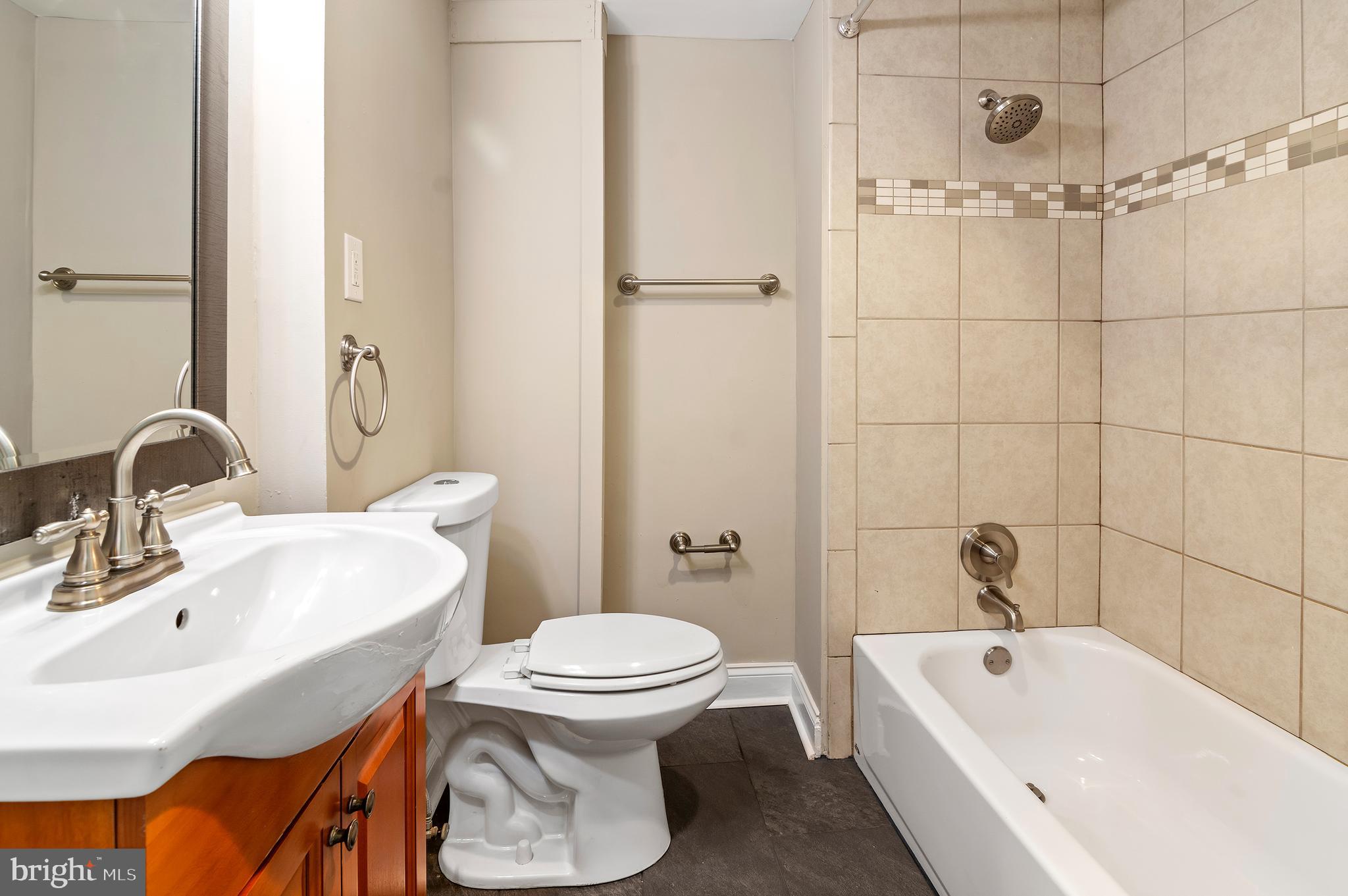 MOUNT VERNON - Residential Lease