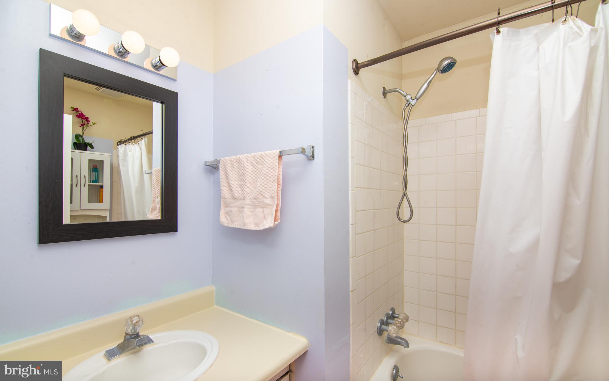 DISCOVERY - Residential