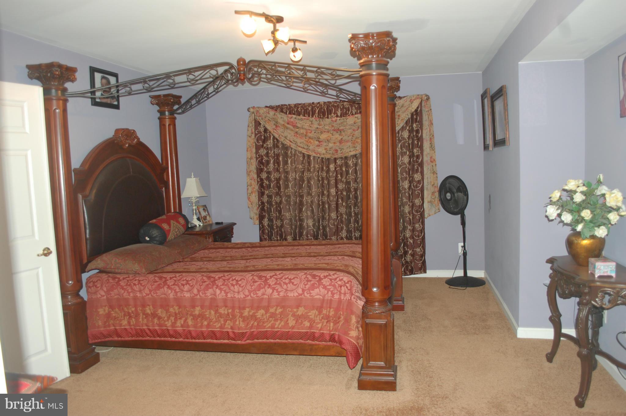 POTOMAC COVE - Residential Lease