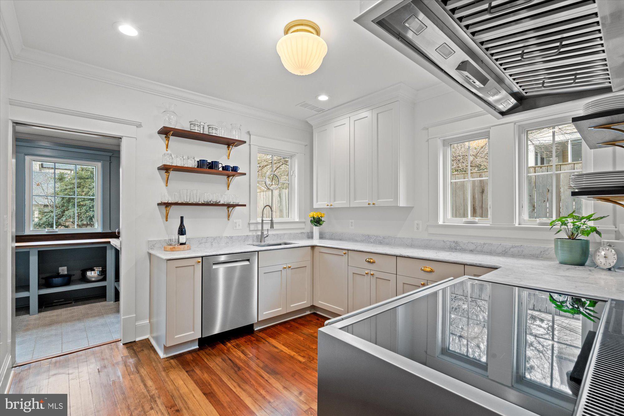 ROSEMONT - Residential