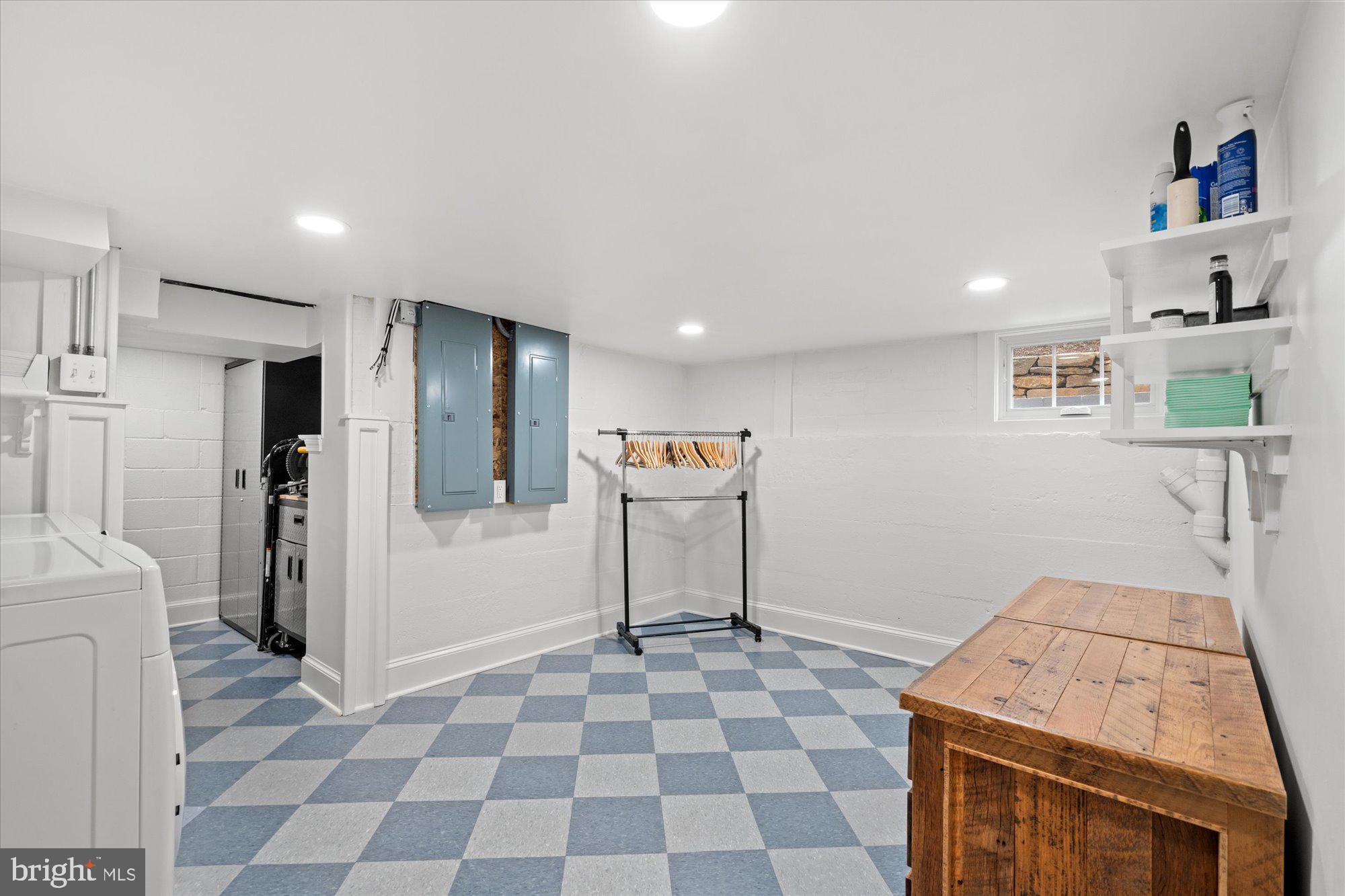 ROSEMONT - Residential