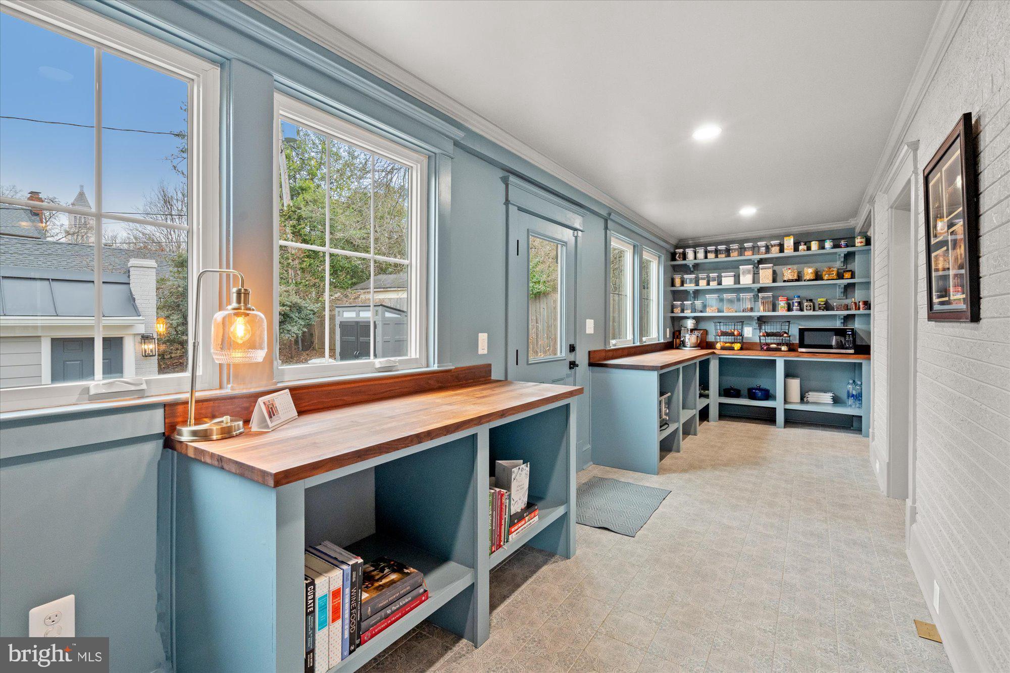 ROSEMONT - Residential