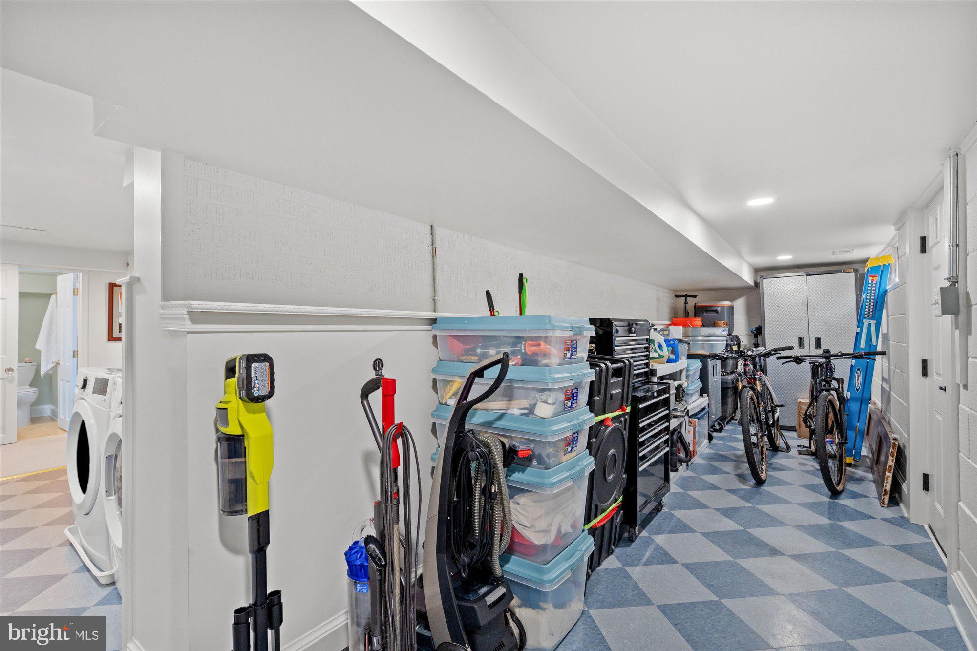 ROSEMONT - Residential