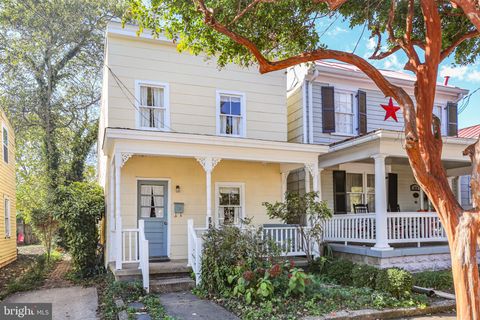 210 PRINCESS ANNE STREET FREDERICKSBURG VA 22401