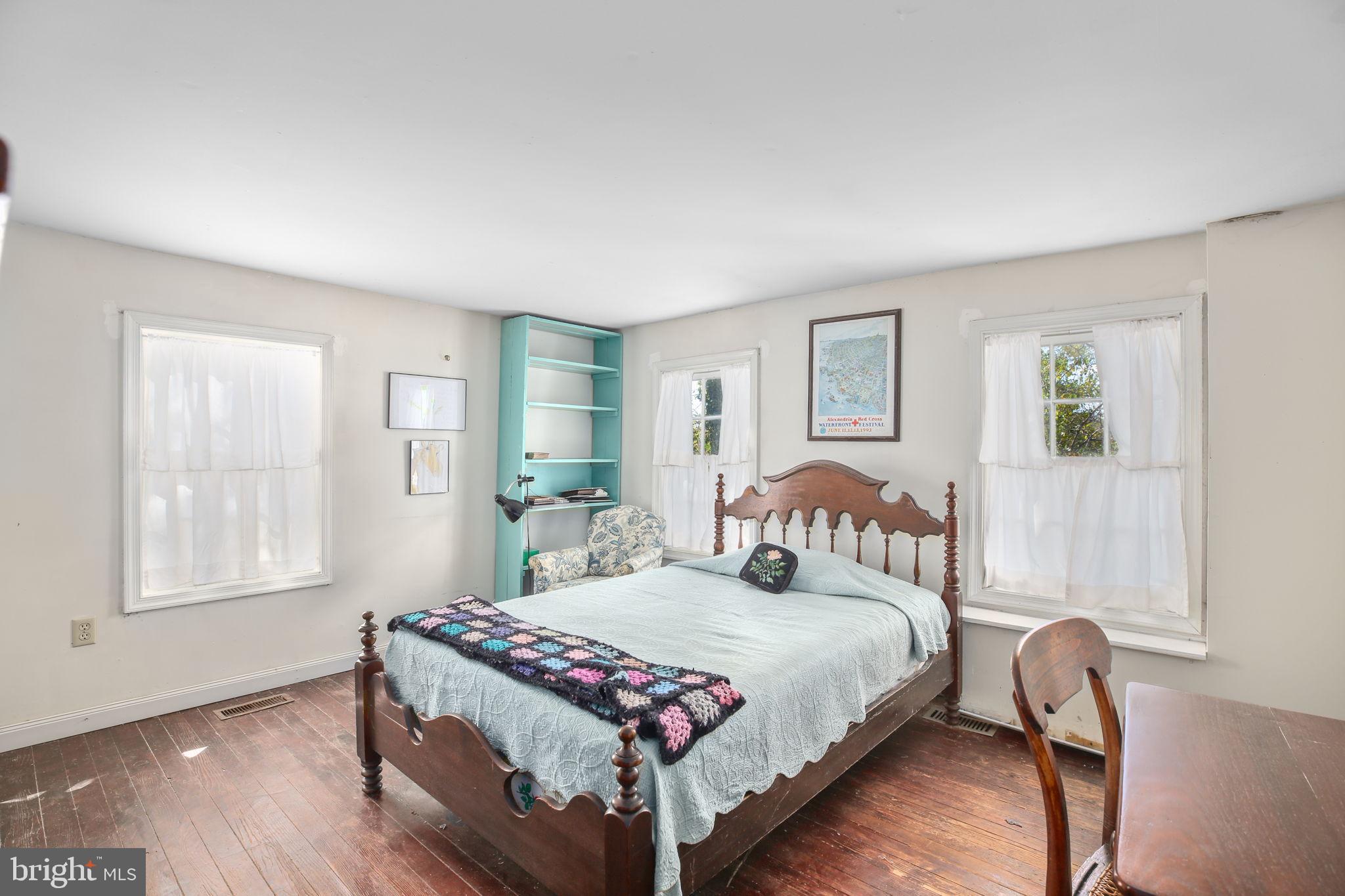 DOWNTOWN FREDERICKSBURG - Residential