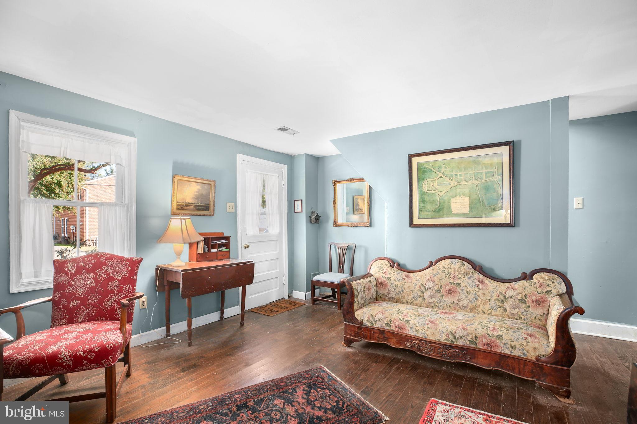 210 PRINCESS ANNE STREET