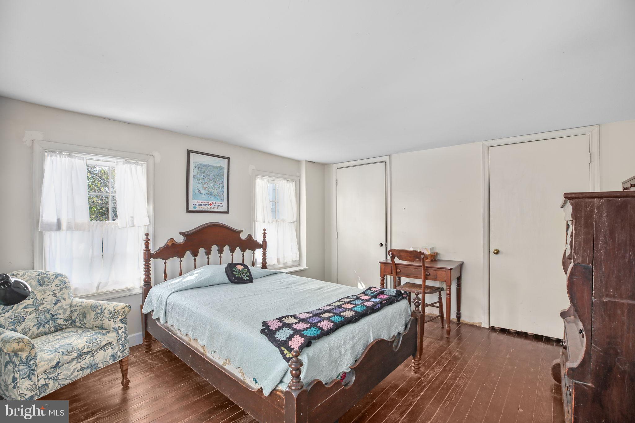 DOWNTOWN FREDERICKSBURG - Residential