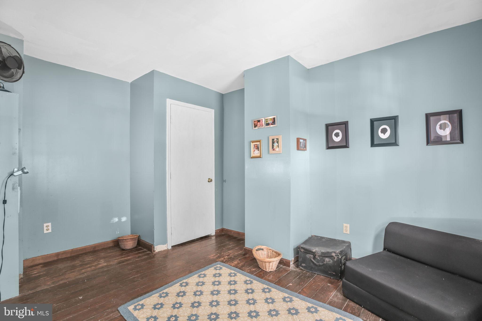 DOWNTOWN FREDERICKSBURG - Residential