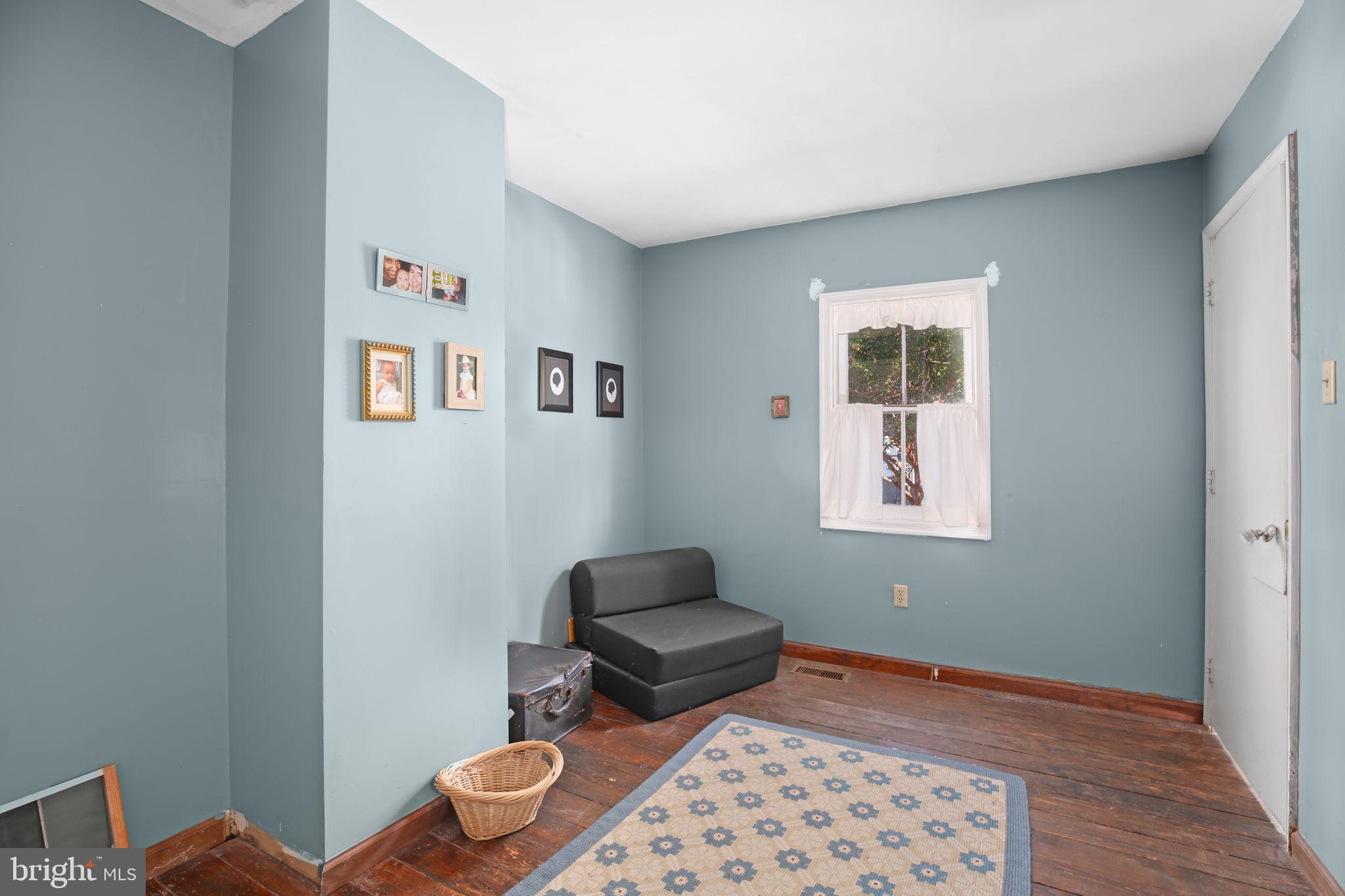 DOWNTOWN FREDERICKSBURG - Residential